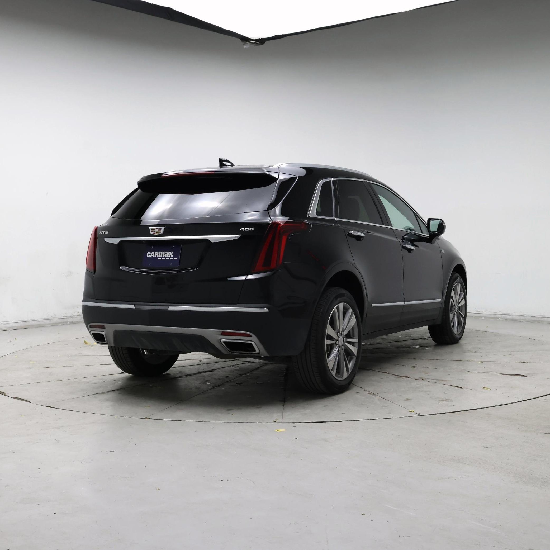 Thumbnail: 2025 Cadillac XT5 - 8