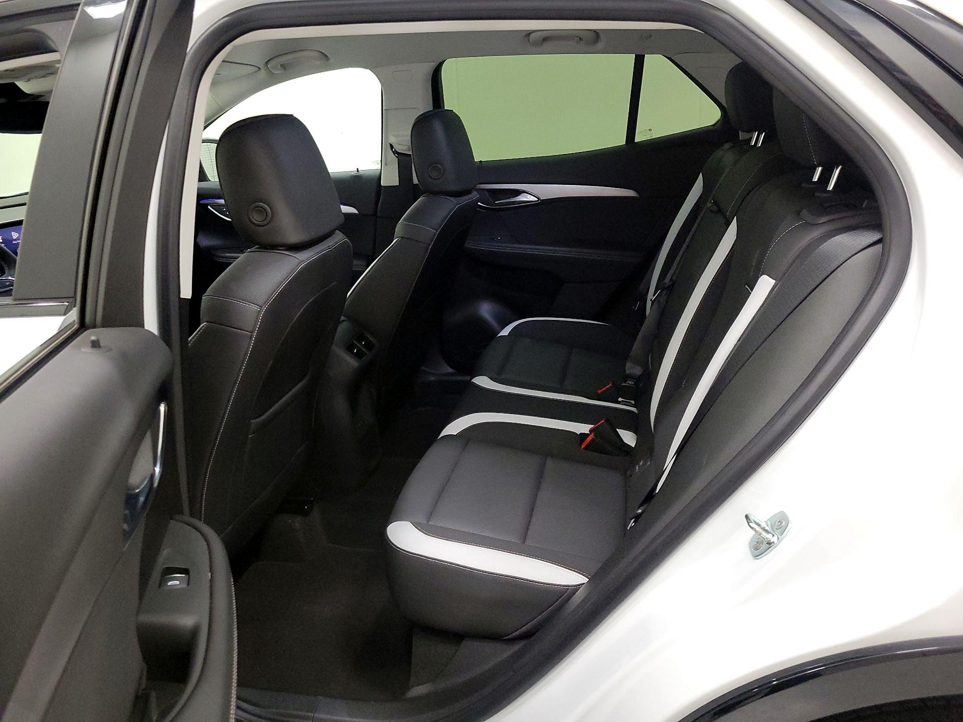 Thumbnail: 2025 Buick Envision - 17