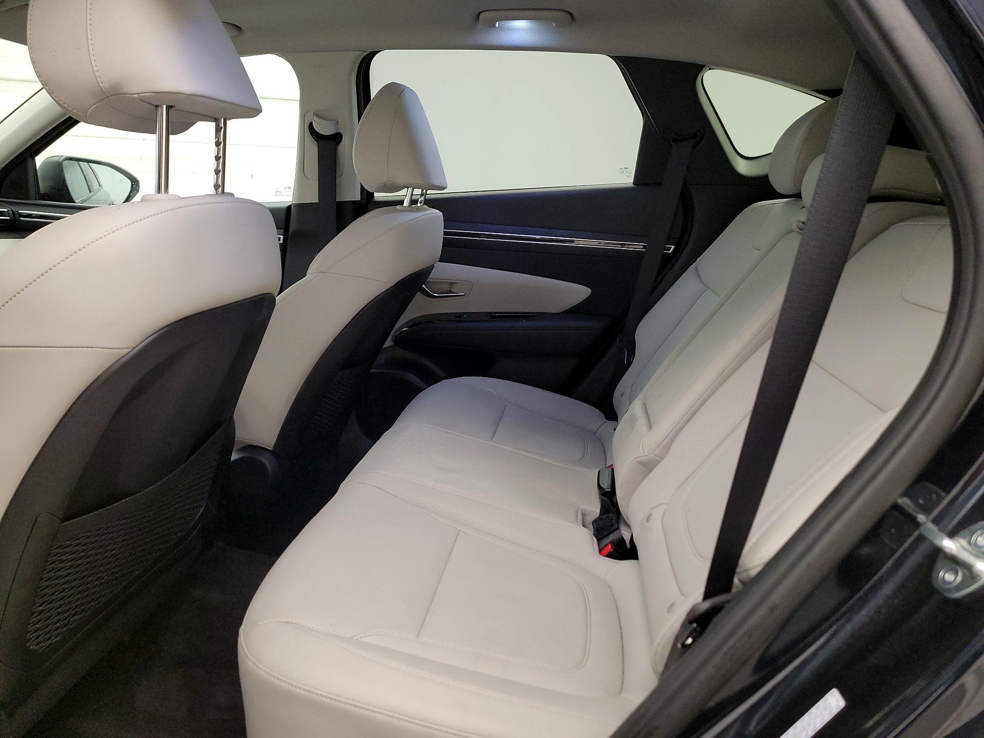 Thumbnail: 2023 Hyundai Tucson - 19