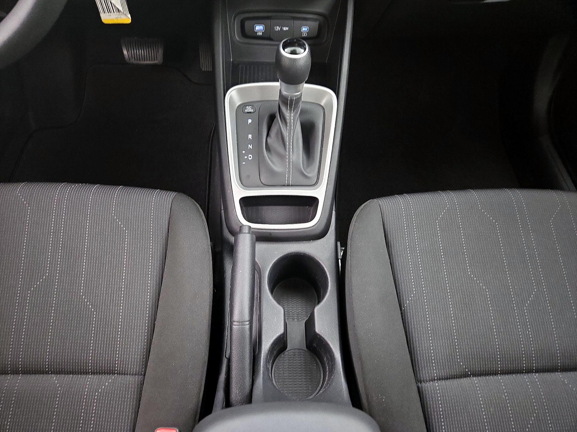 Thumbnail: 2023 Hyundai Venue - 17