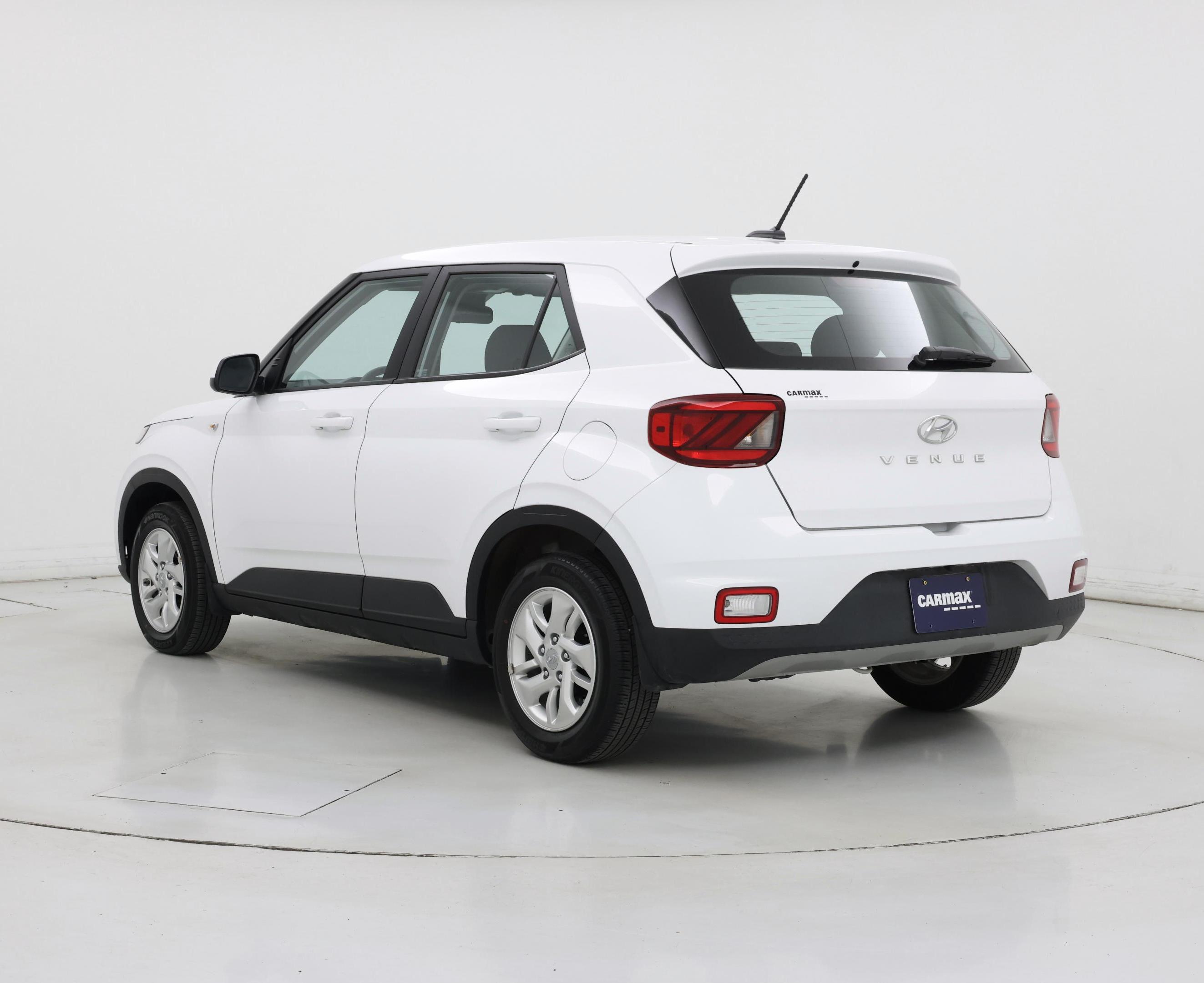 Thumbnail: 2023 Hyundai Venue - 2