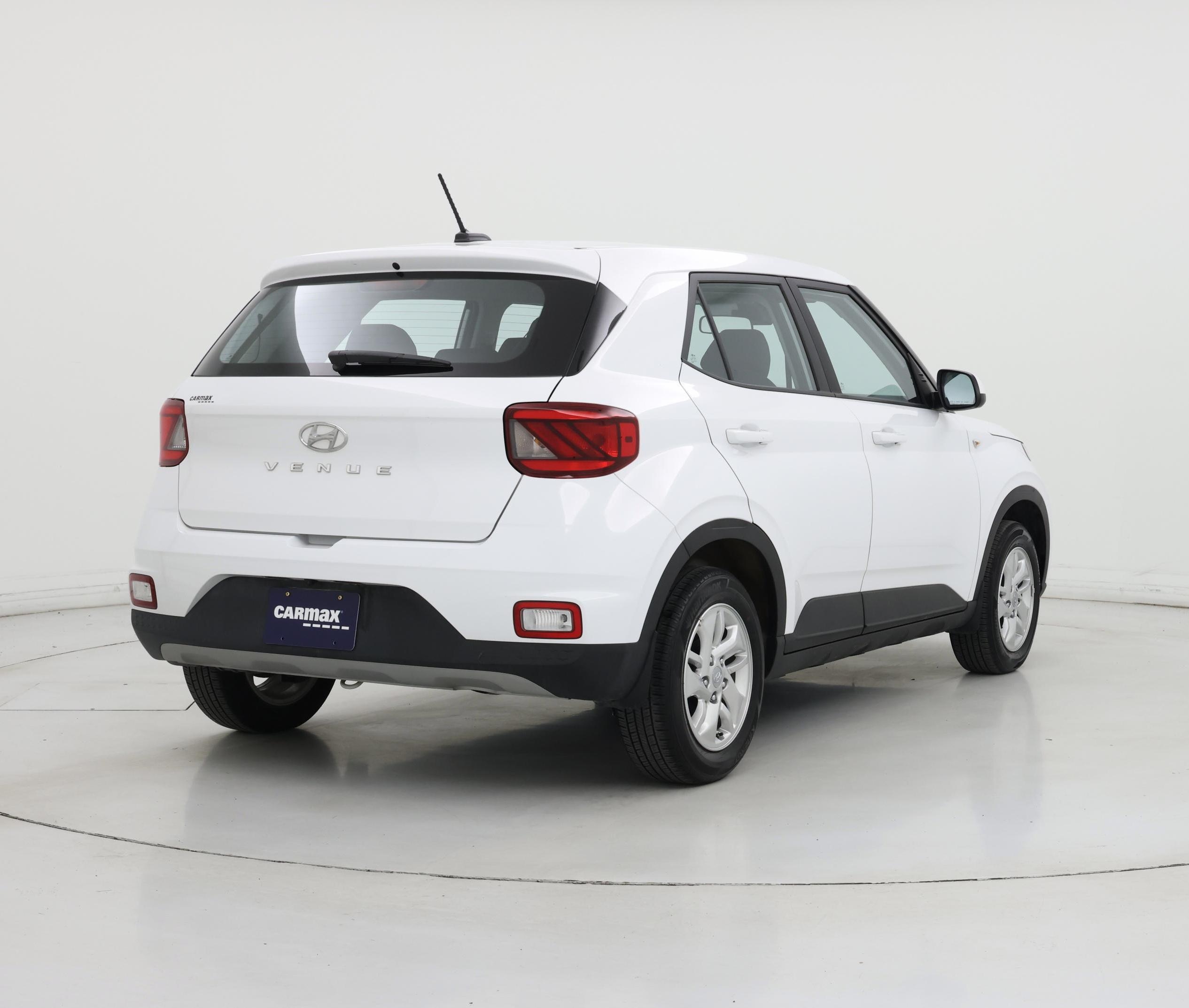 Thumbnail: 2023 Hyundai Venue - 8