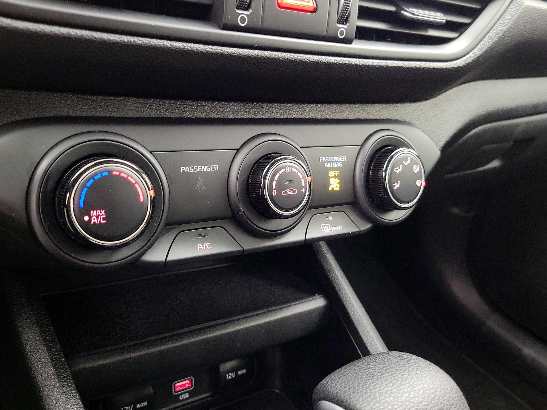 Thumbnail: 2023 Kia Forte - 16