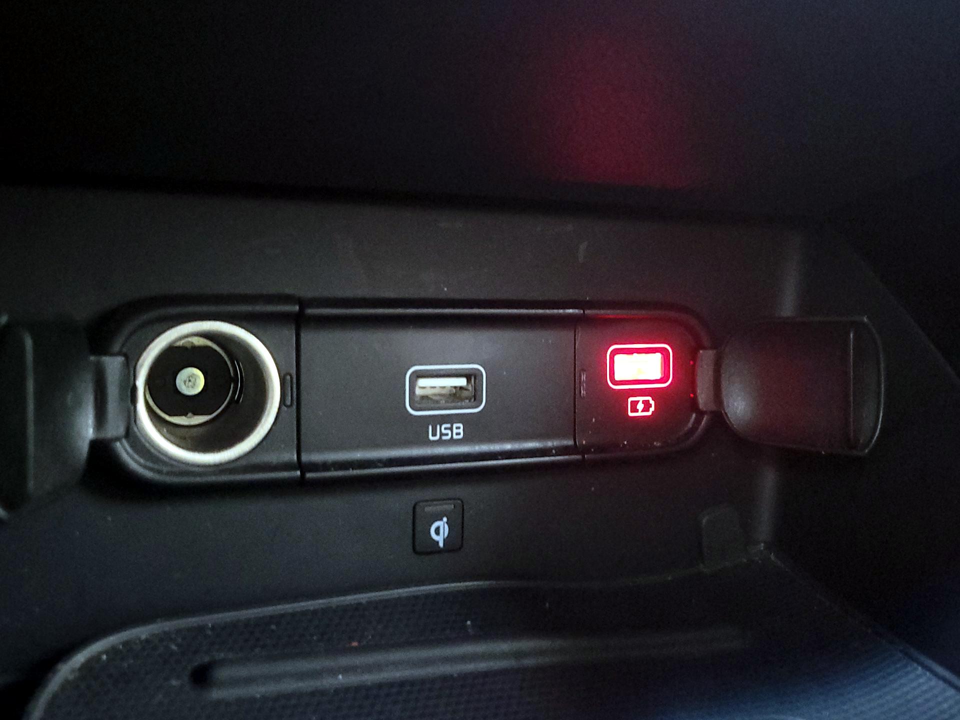 Thumbnail: 2022 Kia Niro - 19