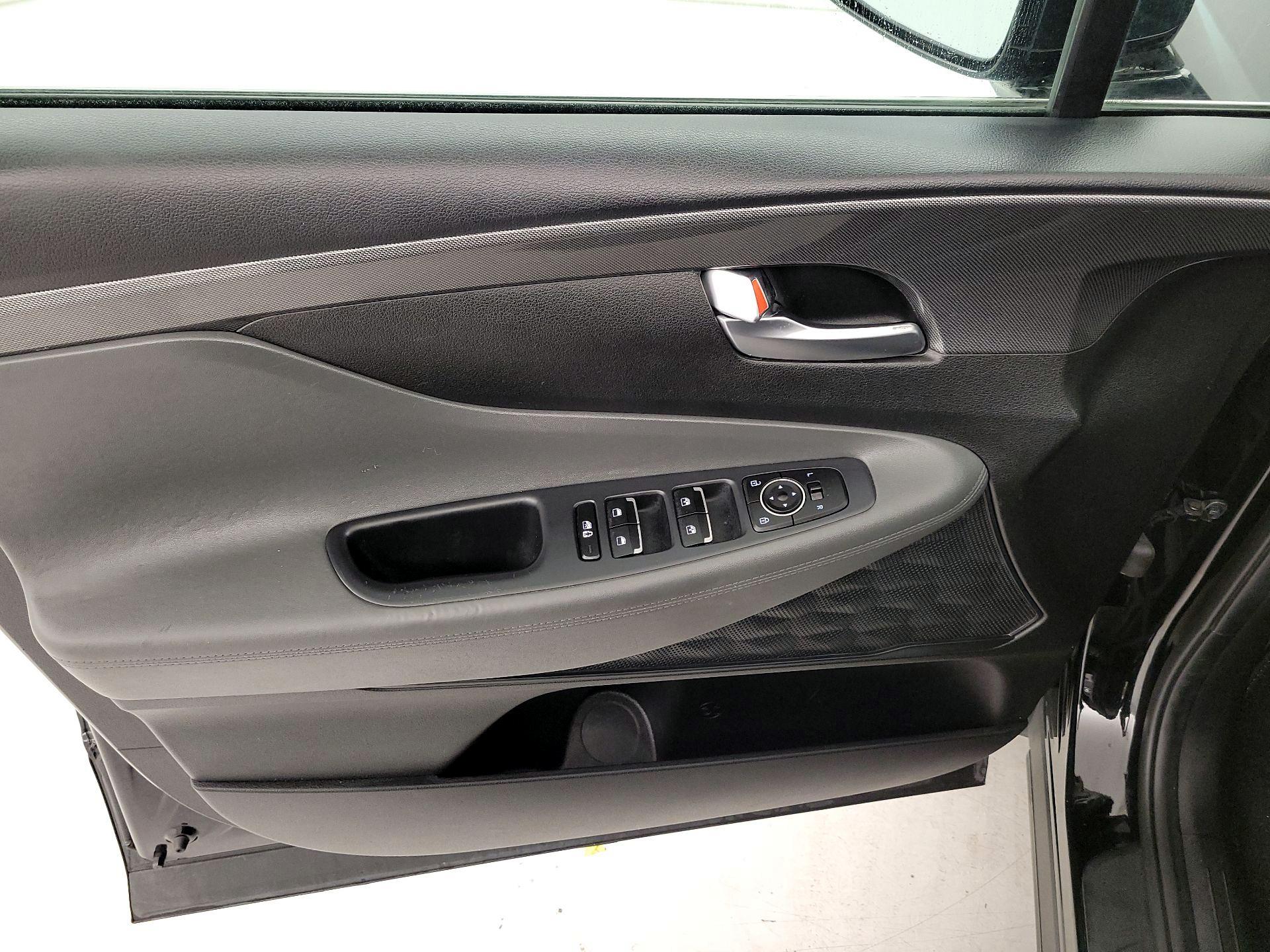 Thumbnail: 2023 Hyundai Santa Fe - 12