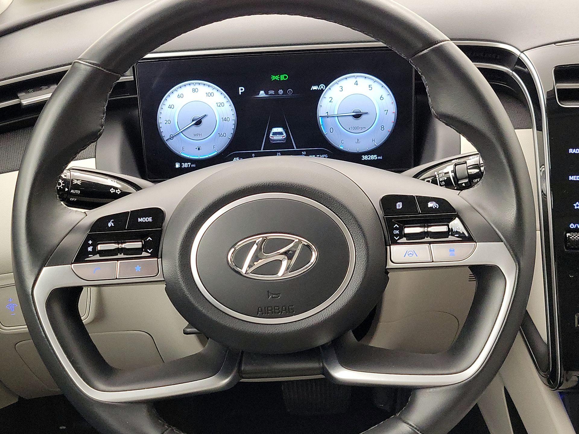 Thumbnail: 2023 Hyundai Tucson - 10