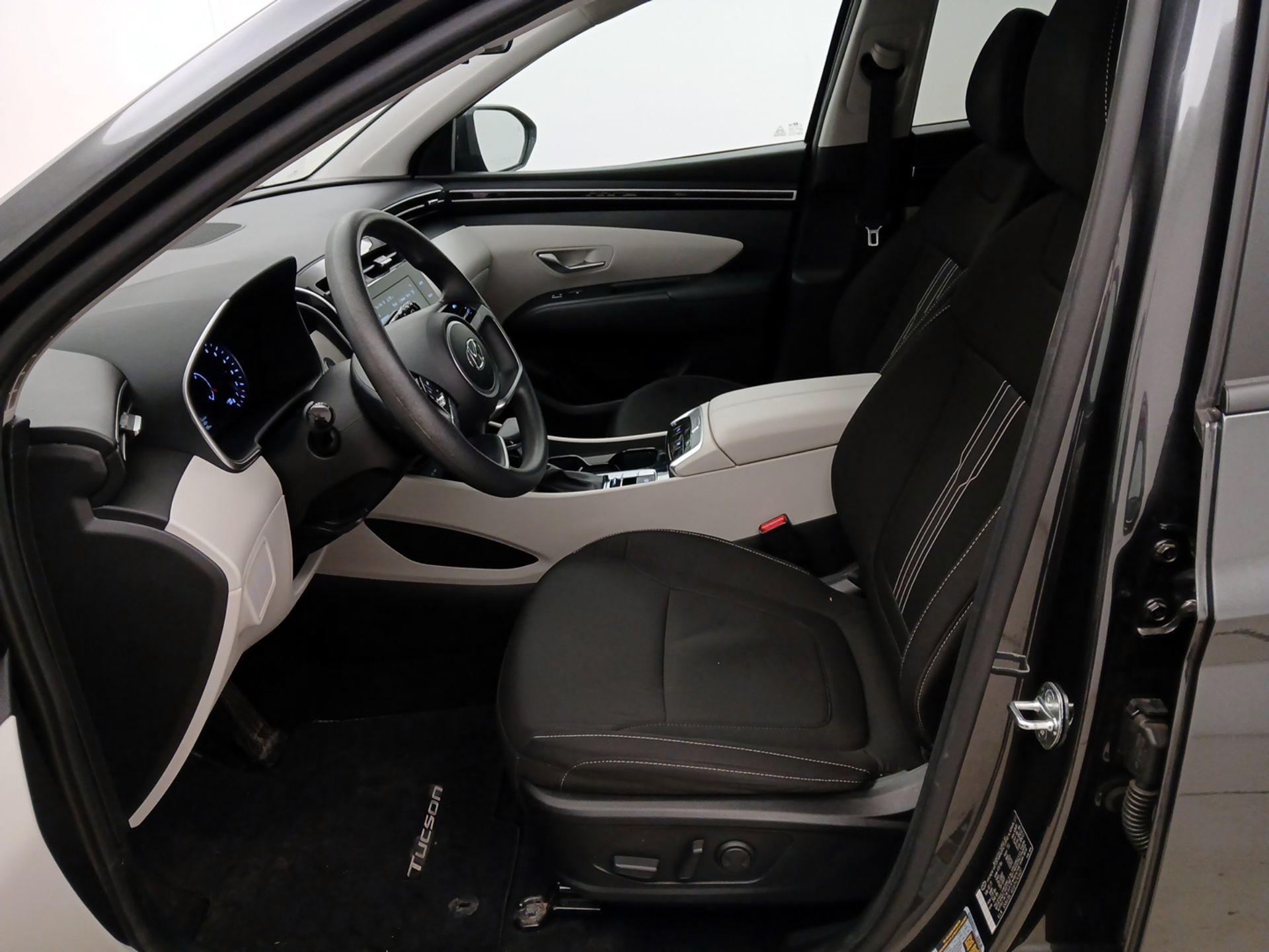 Thumbnail: 2023 Hyundai Tucson - 11