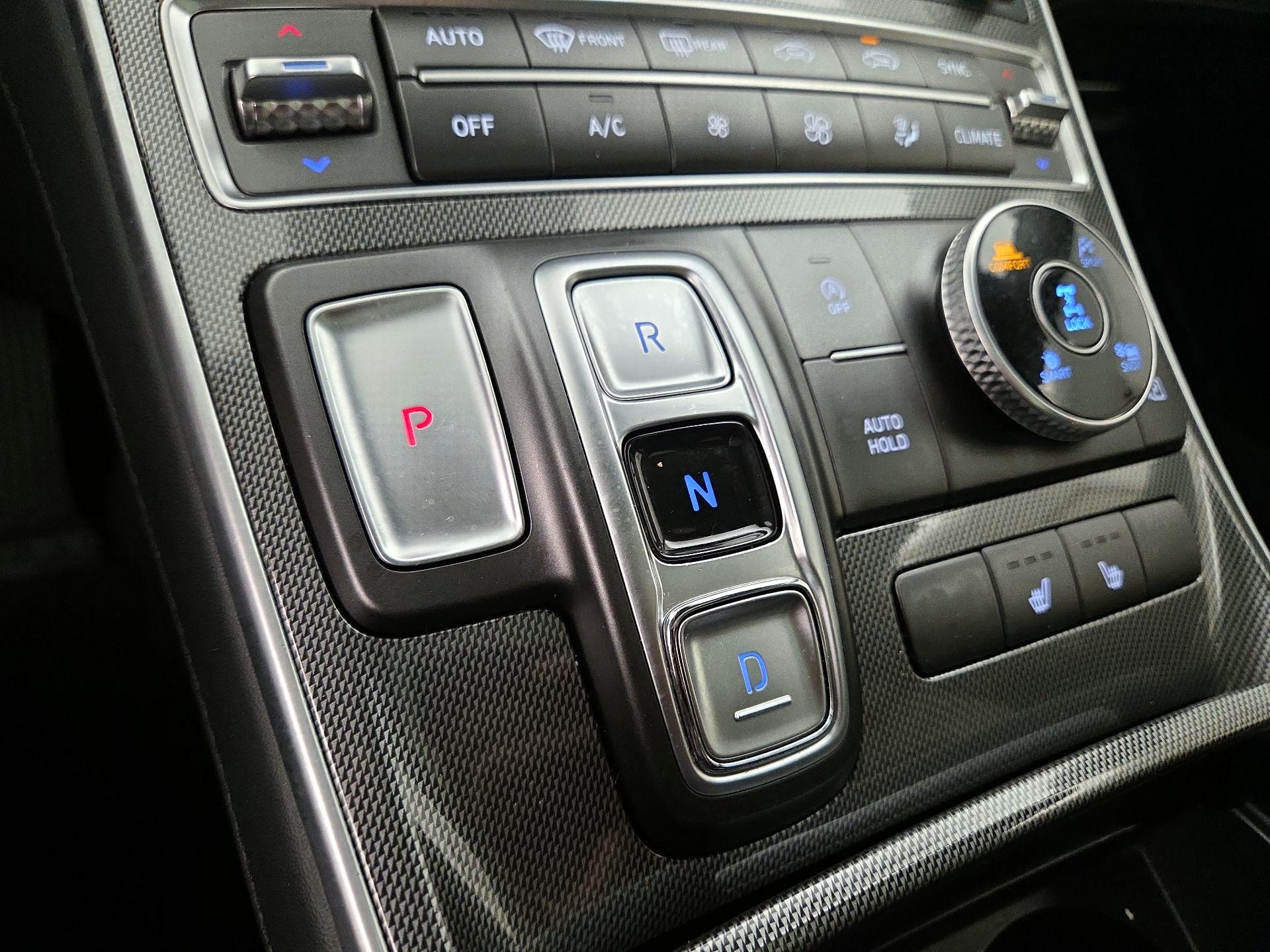 Thumbnail: 2023 Hyundai Santa Fe - 17