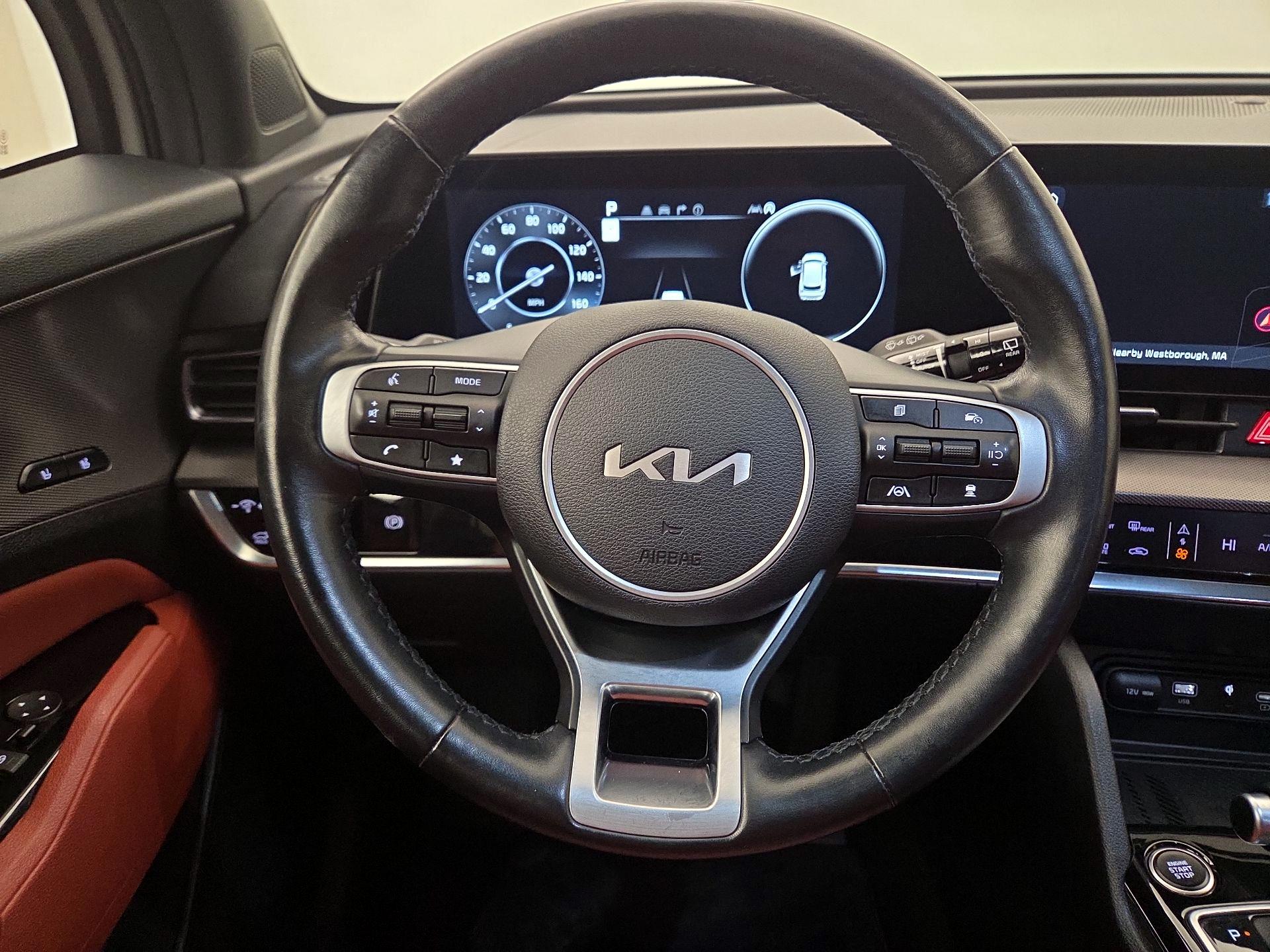 Thumbnail: 2023 Kia Sportage - 10