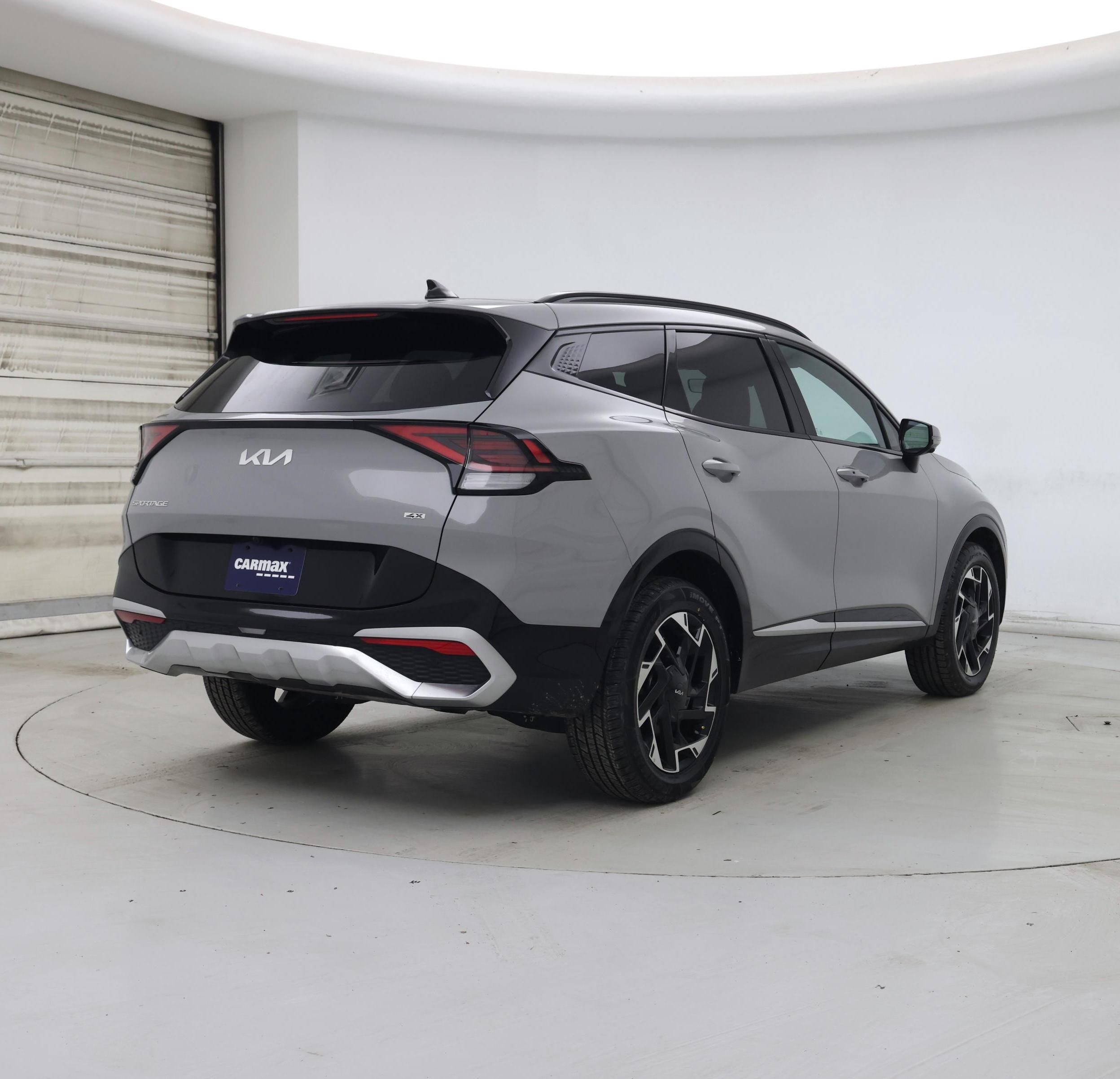 Thumbnail: 2023 Kia Sportage - 8