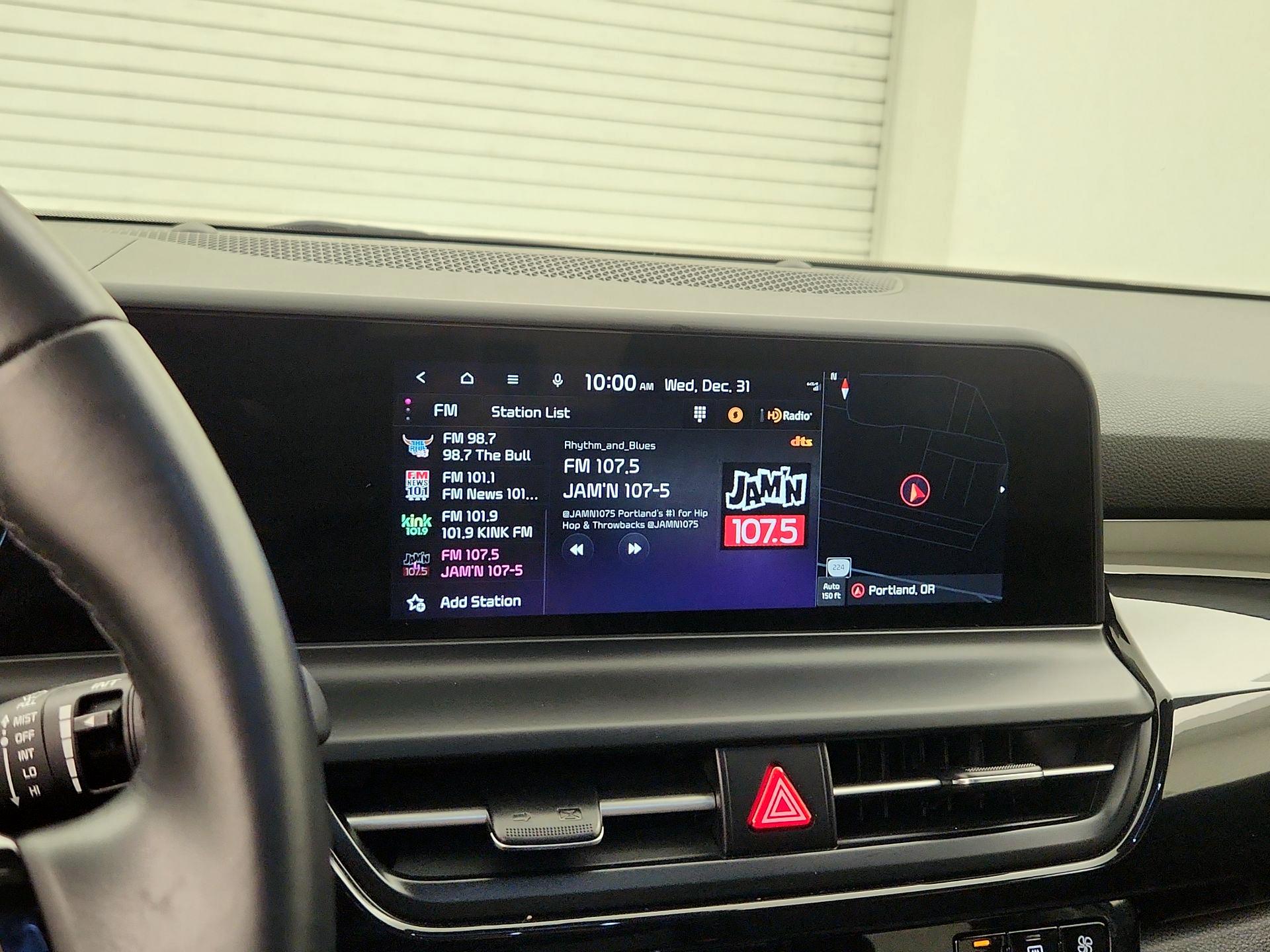 Thumbnail: 2024 Kia Seltos - 16