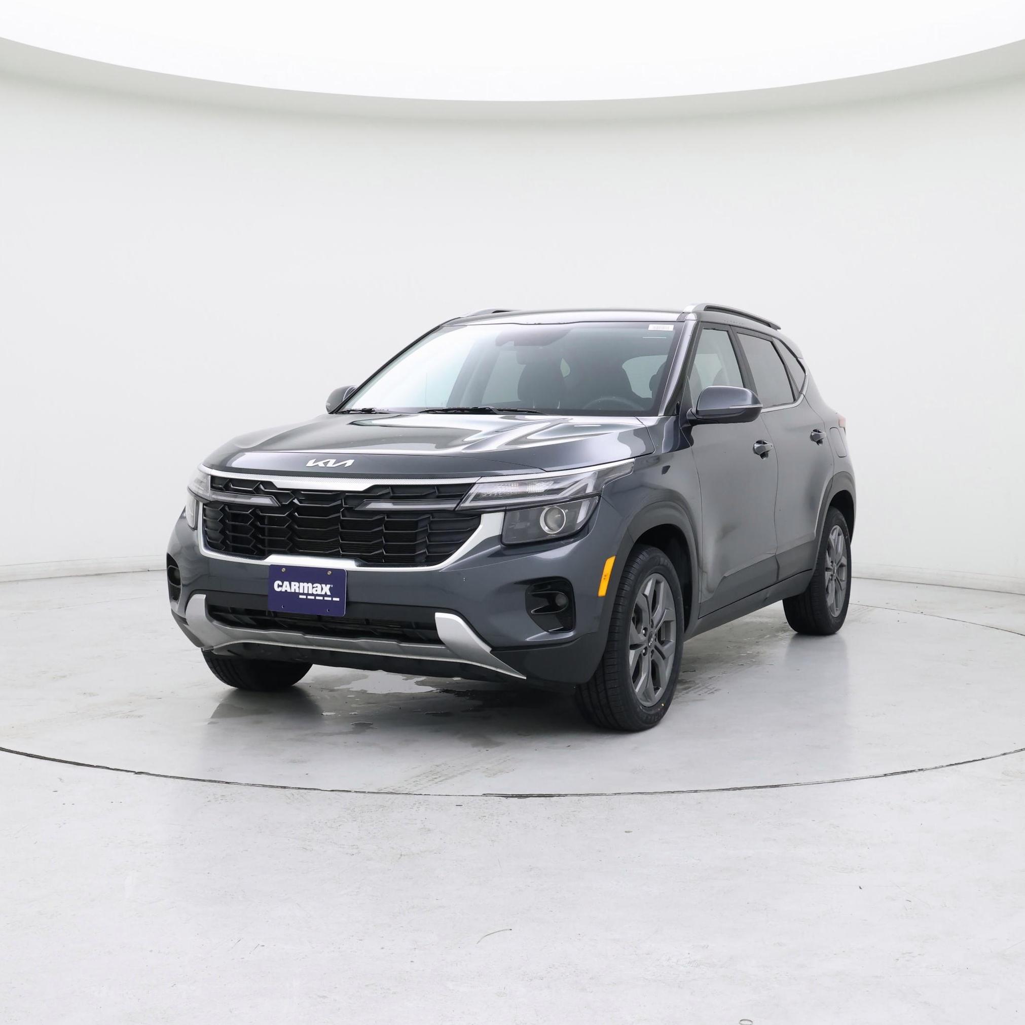 Thumbnail: 2024 Kia Seltos - 4