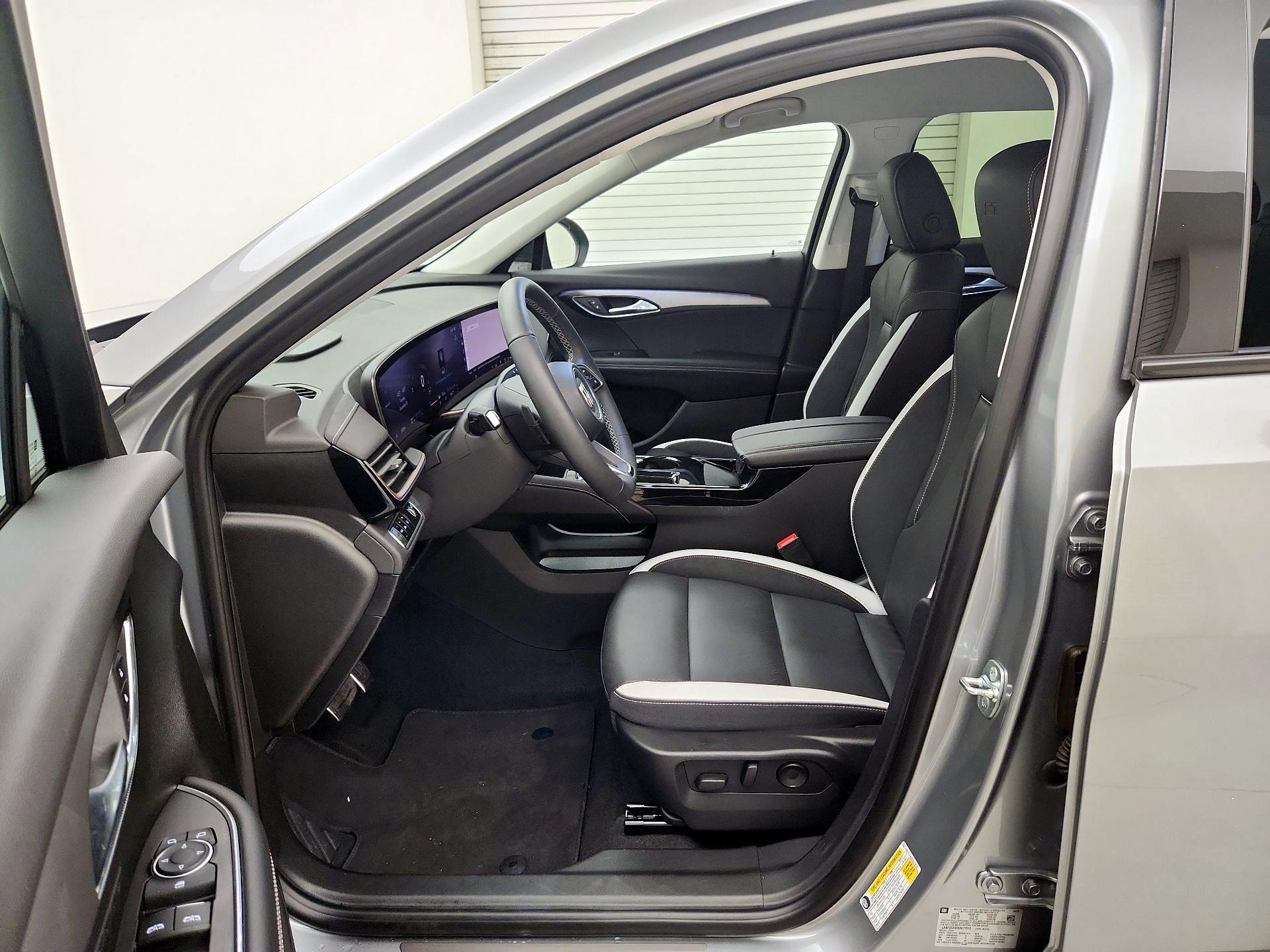 Thumbnail: 2025 Buick Envision - 11