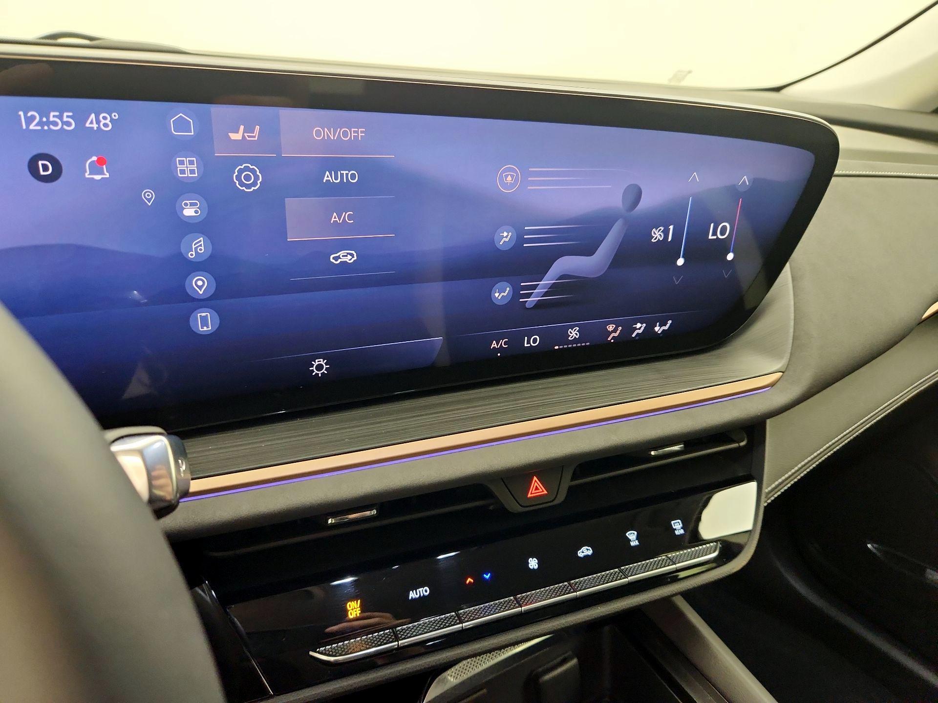 Thumbnail: 2025 Buick Envision - 17