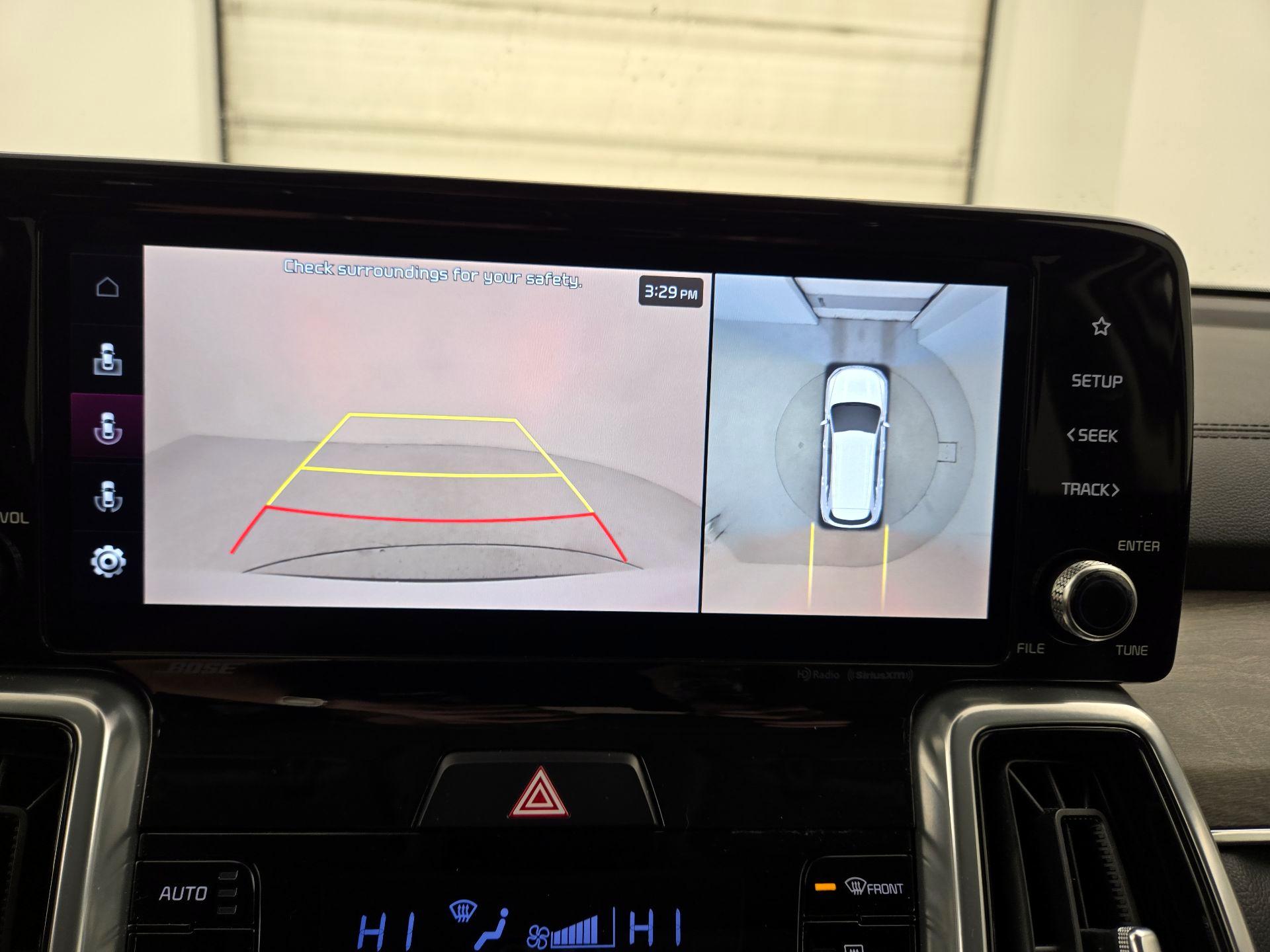 Thumbnail: 2023 Kia Sorento - 15