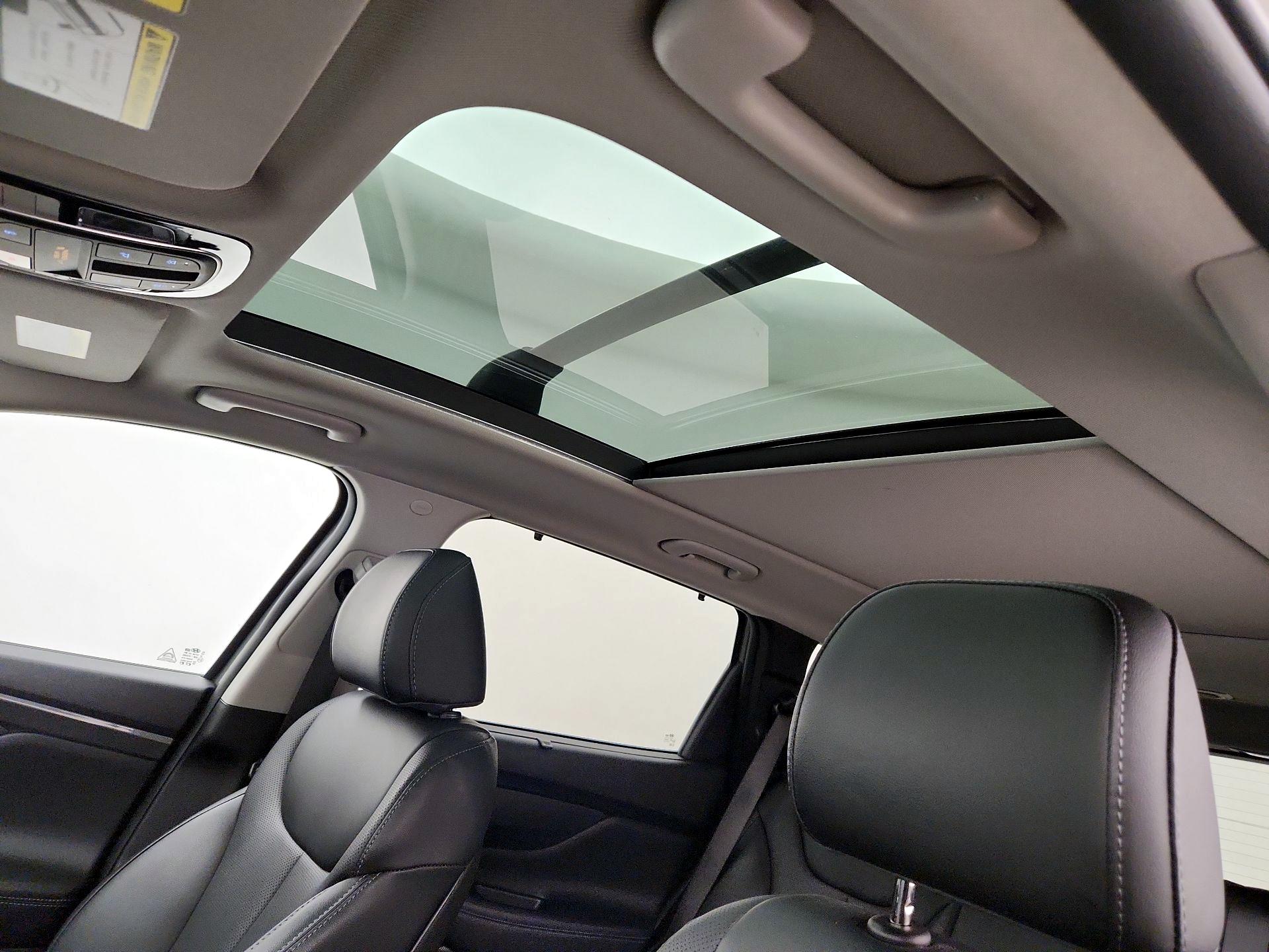 Thumbnail: 2023 Hyundai Santa Fe - 20