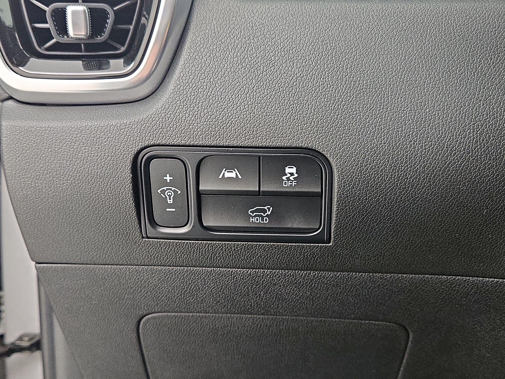 Thumbnail: 2023 Kia Sorento - 13