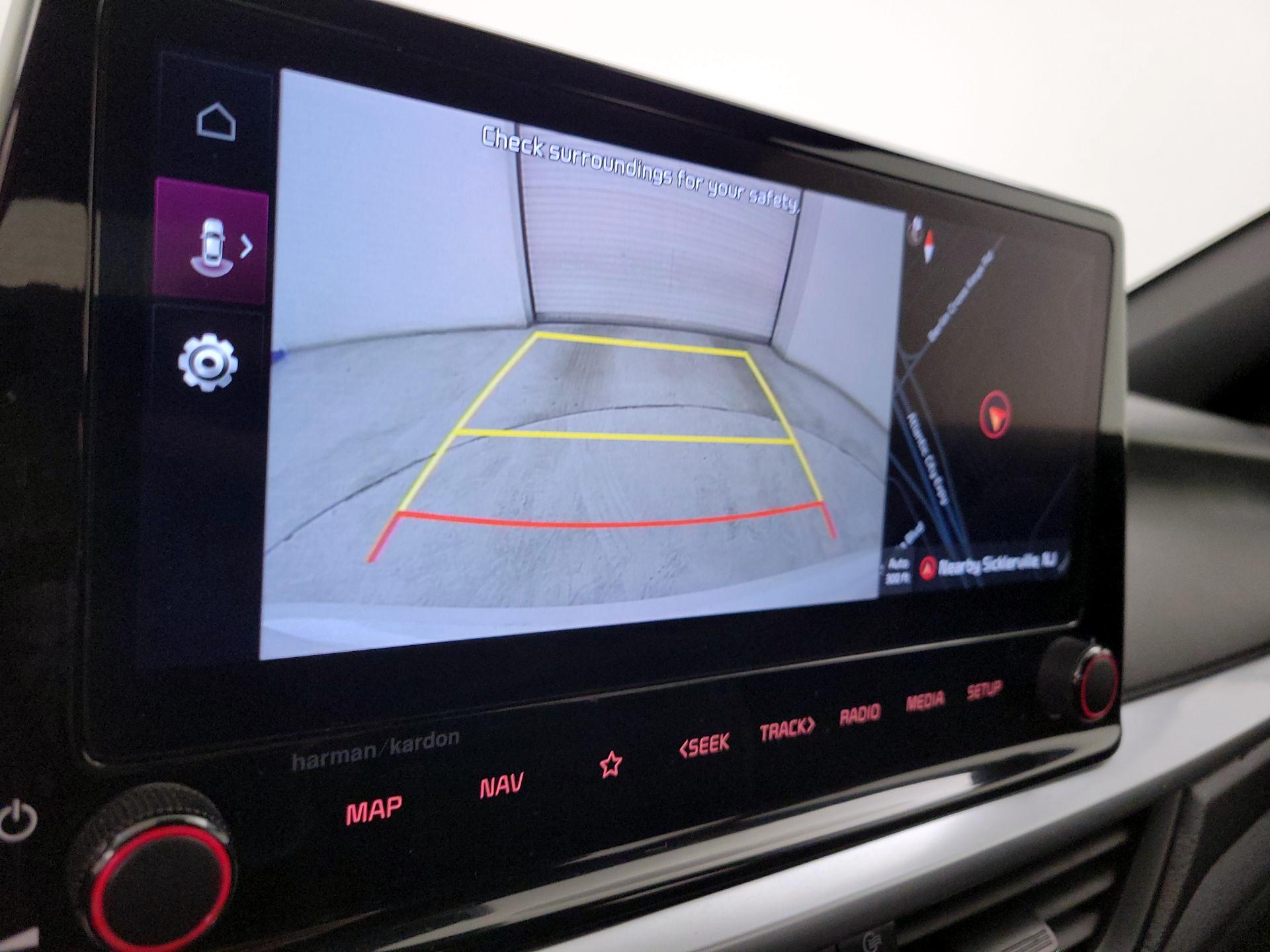 Thumbnail: 2023 Kia Forte - 15