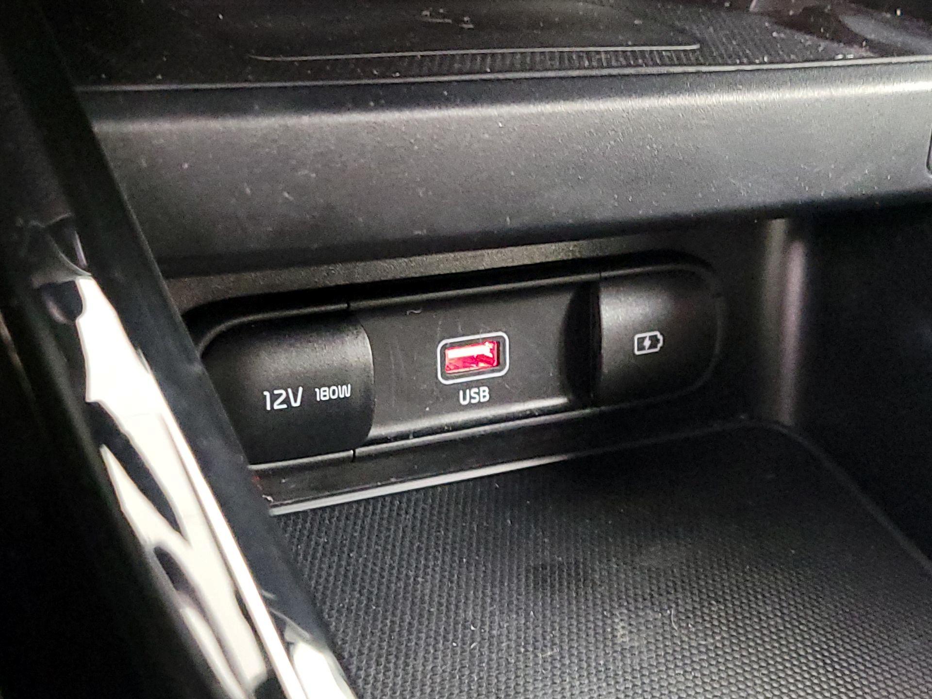 Thumbnail: 2023 Kia Forte - 19