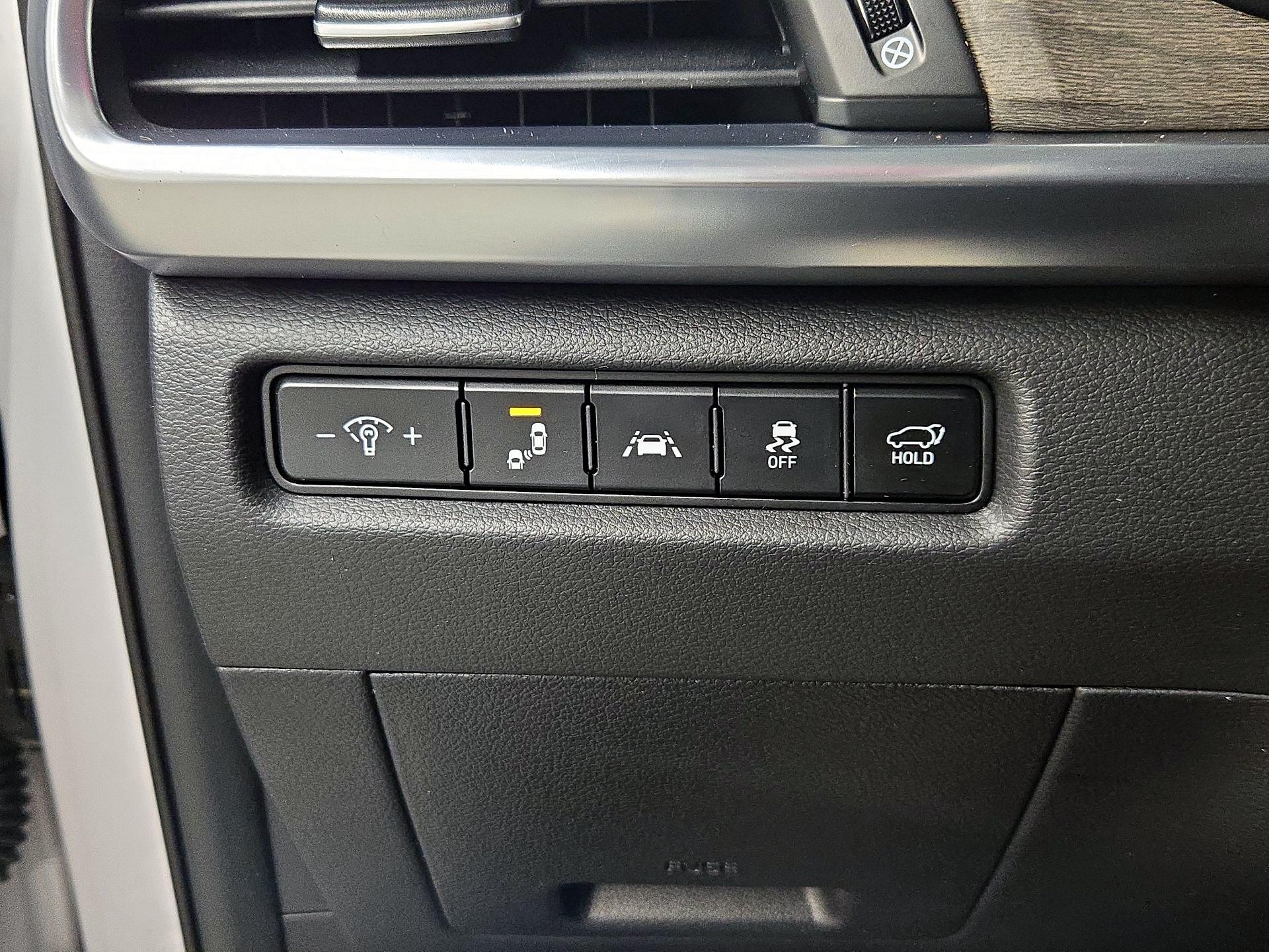 Thumbnail: 2022 Kia Telluride - 13