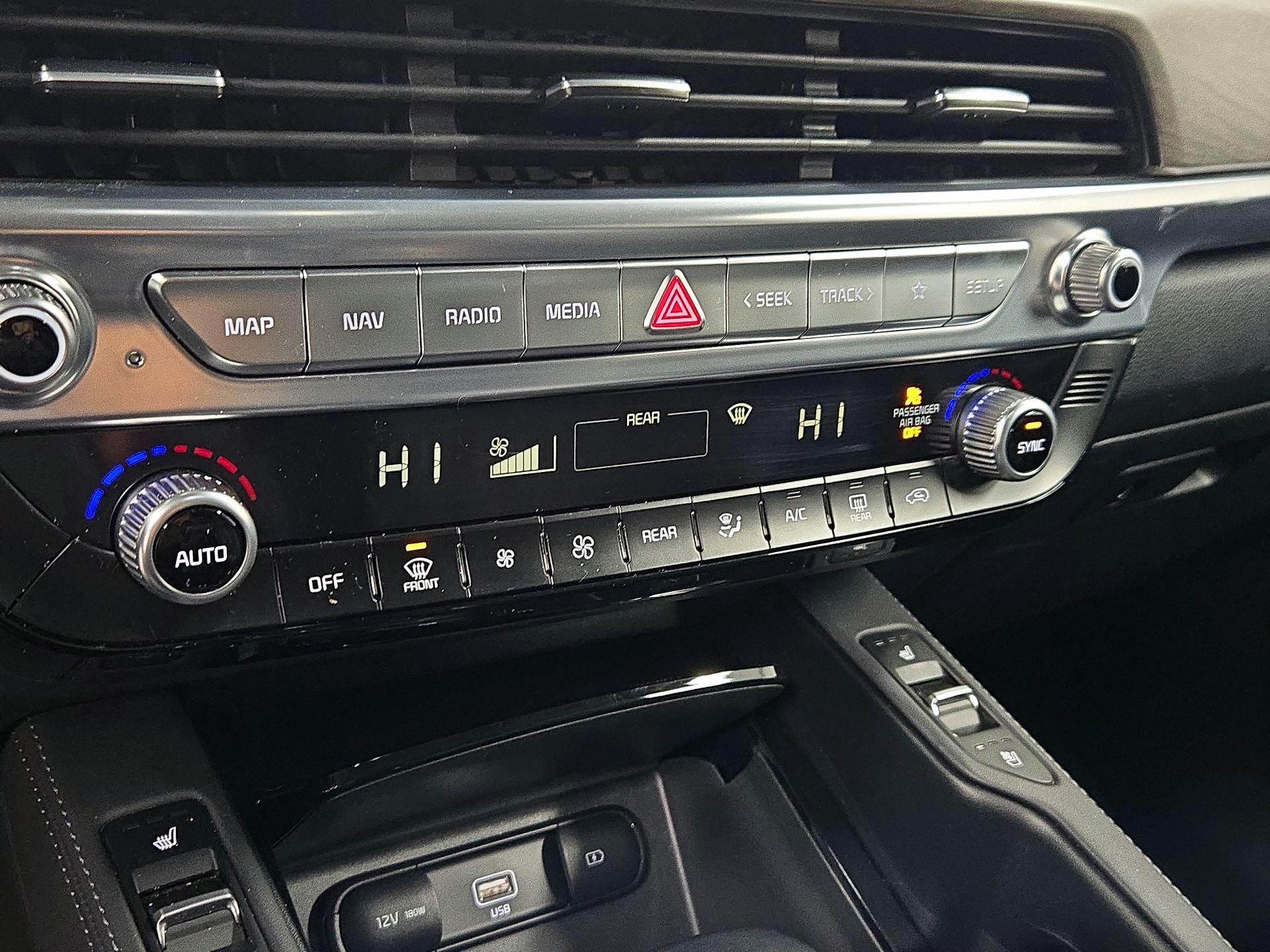 Thumbnail: 2022 Kia Telluride - 17