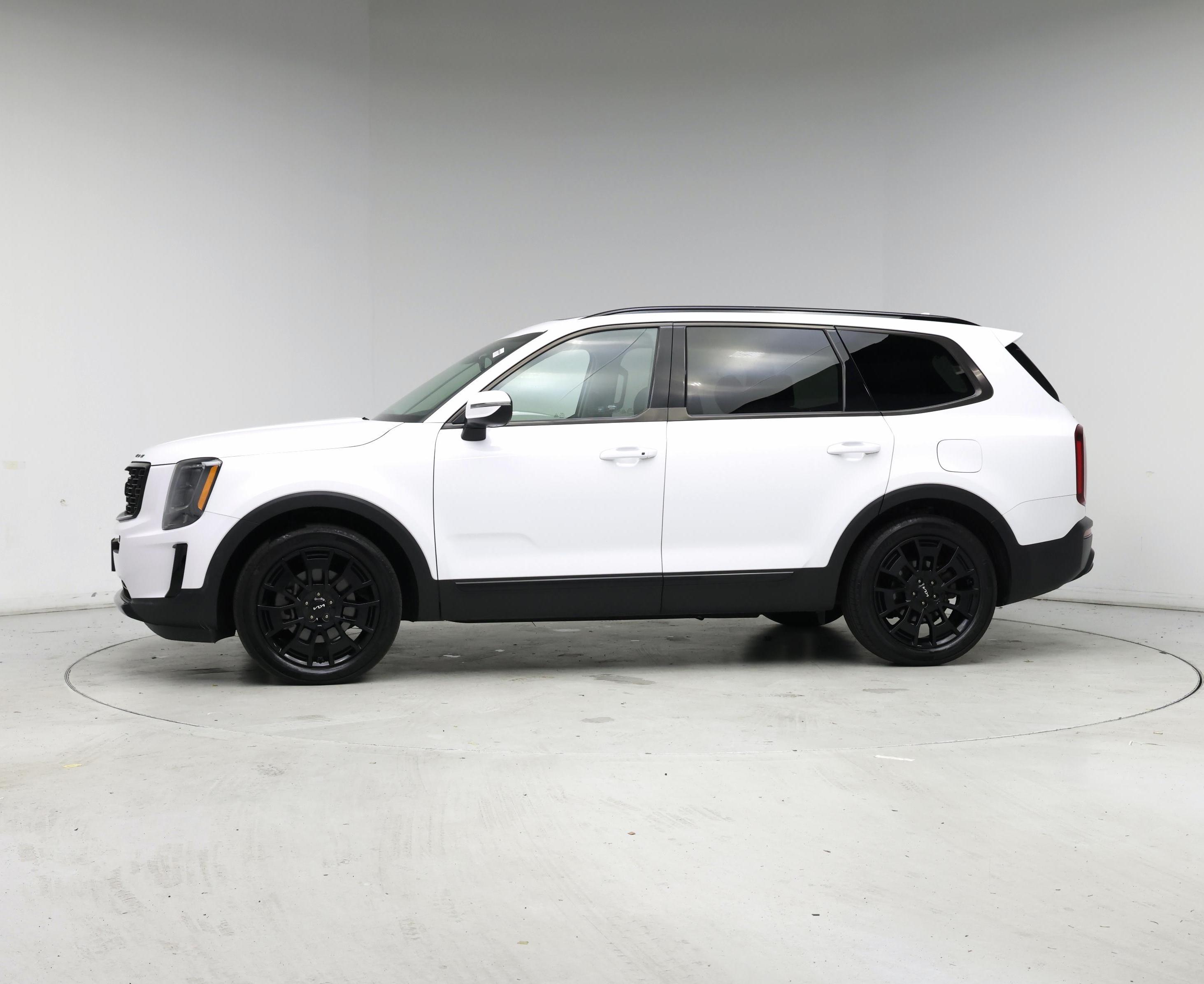 Thumbnail: 2022 Kia Telluride - 3