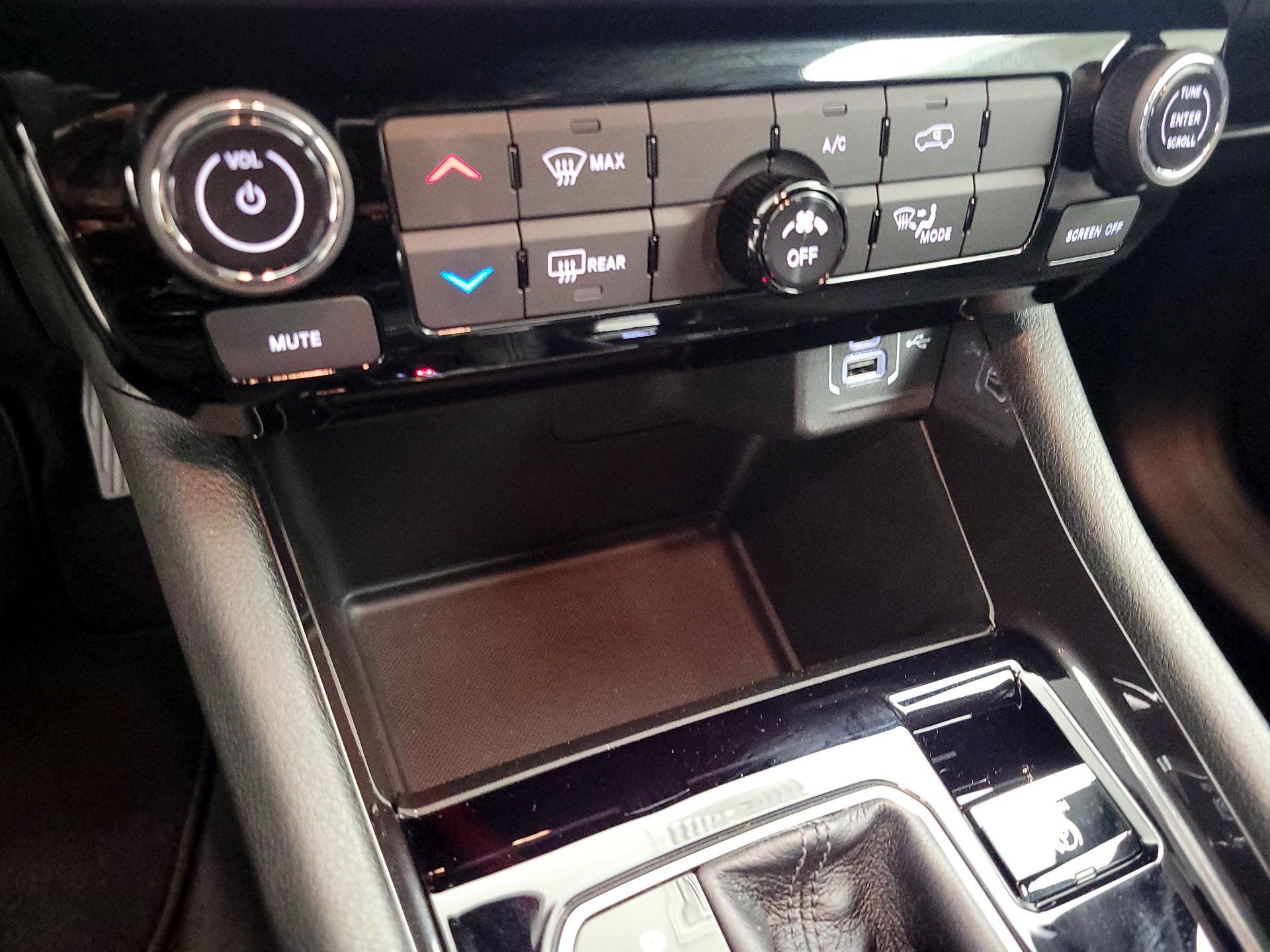 Thumbnail: 2025 Jeep Compass - 16