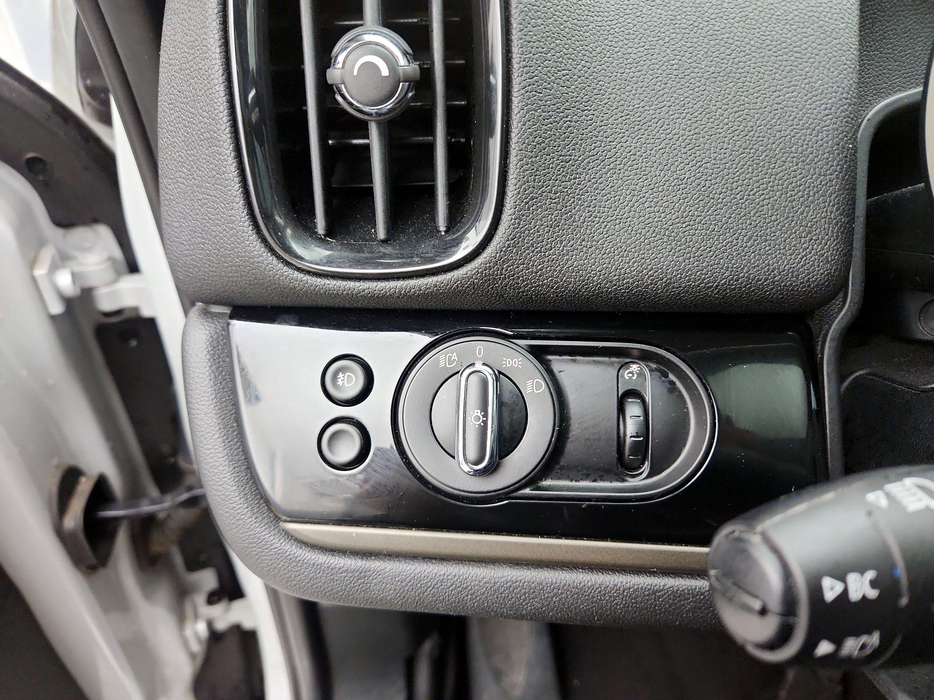 Thumbnail: 2022 MINI Cooper Countryman - 13