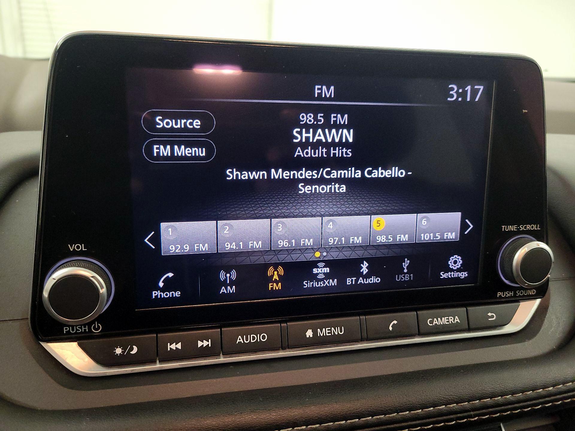 Thumbnail: 2023 Nissan Rogue - 15