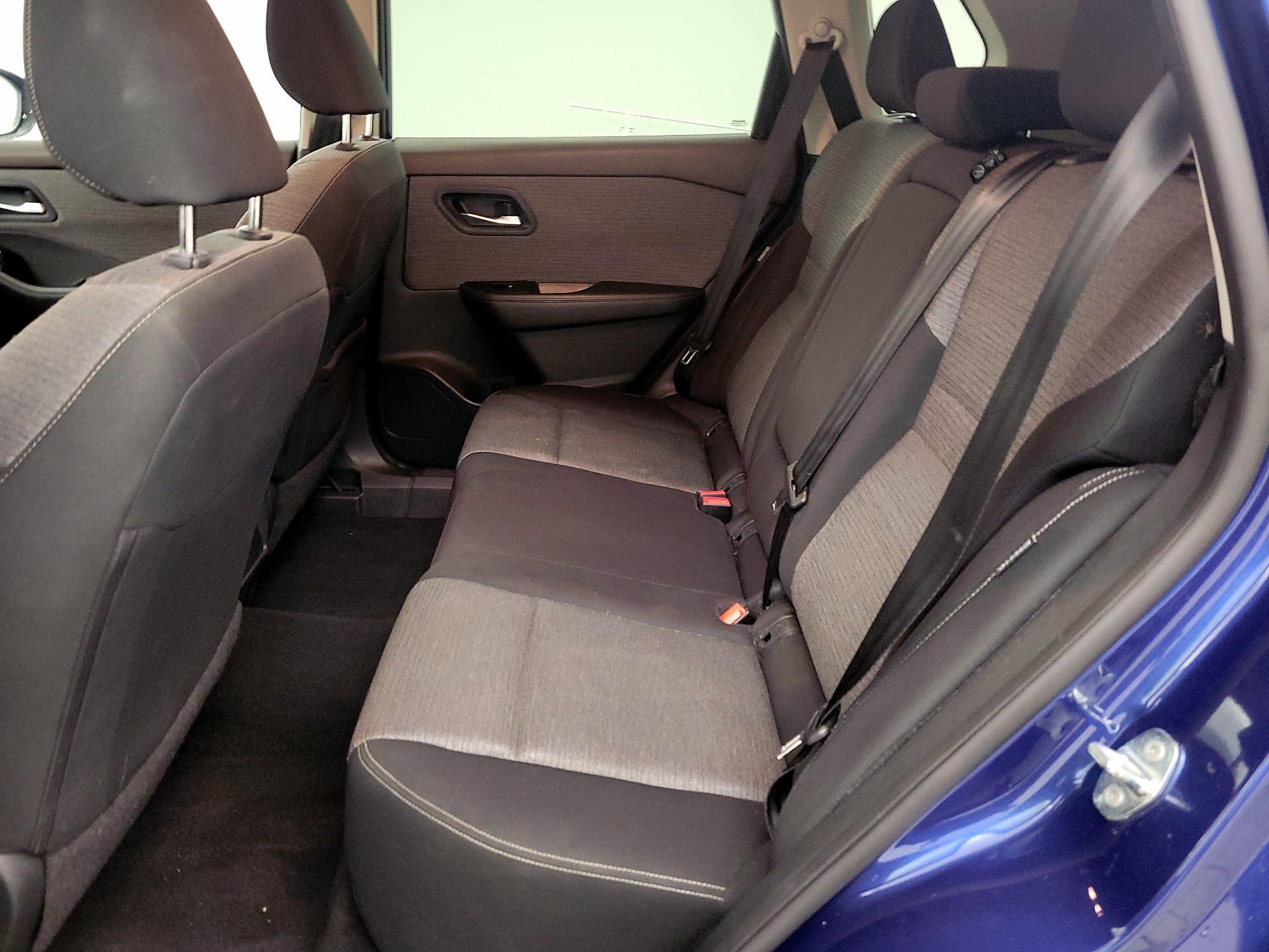 Thumbnail: 2023 Nissan Rogue - 19