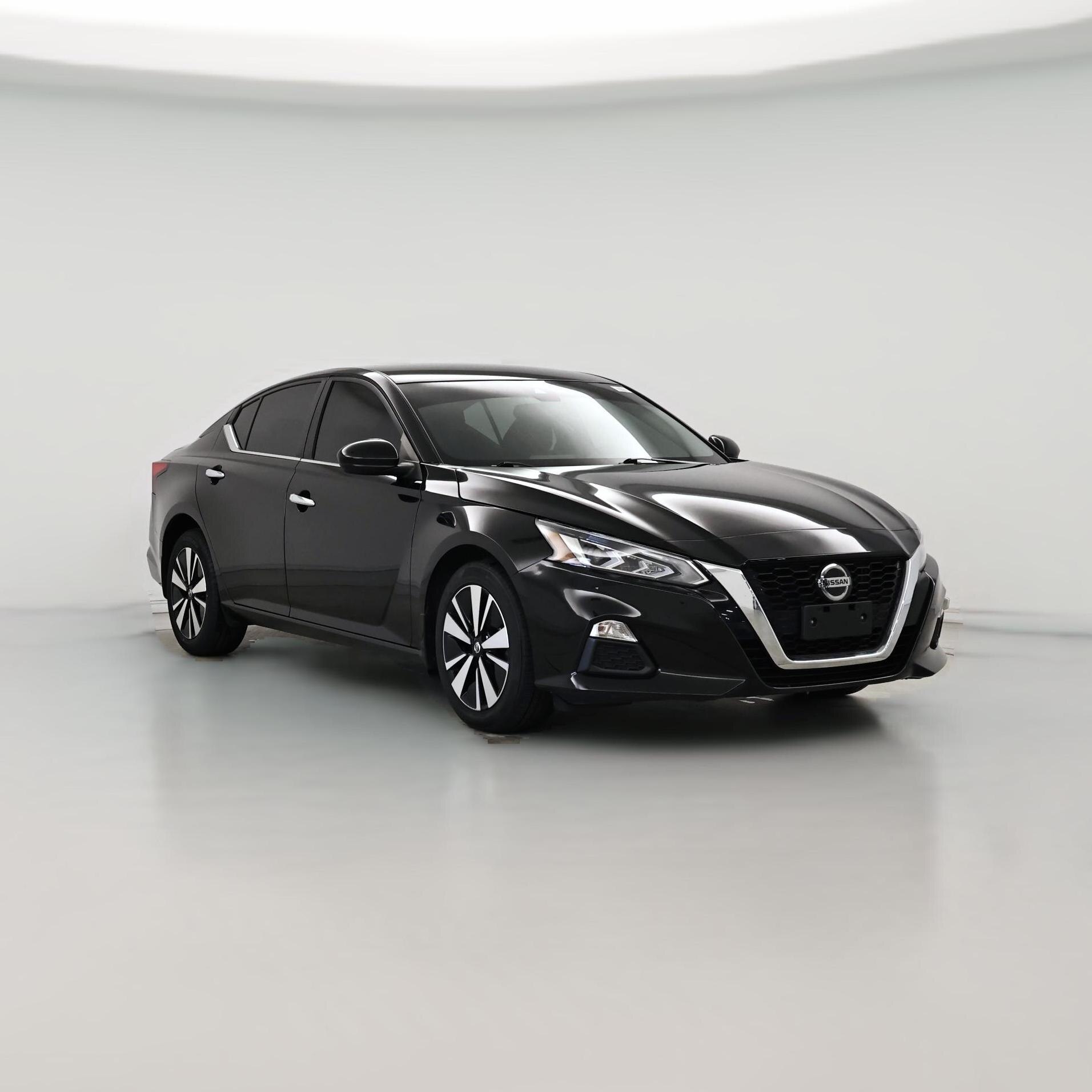 Thumbnail: 2022 Nissan Altima - 1