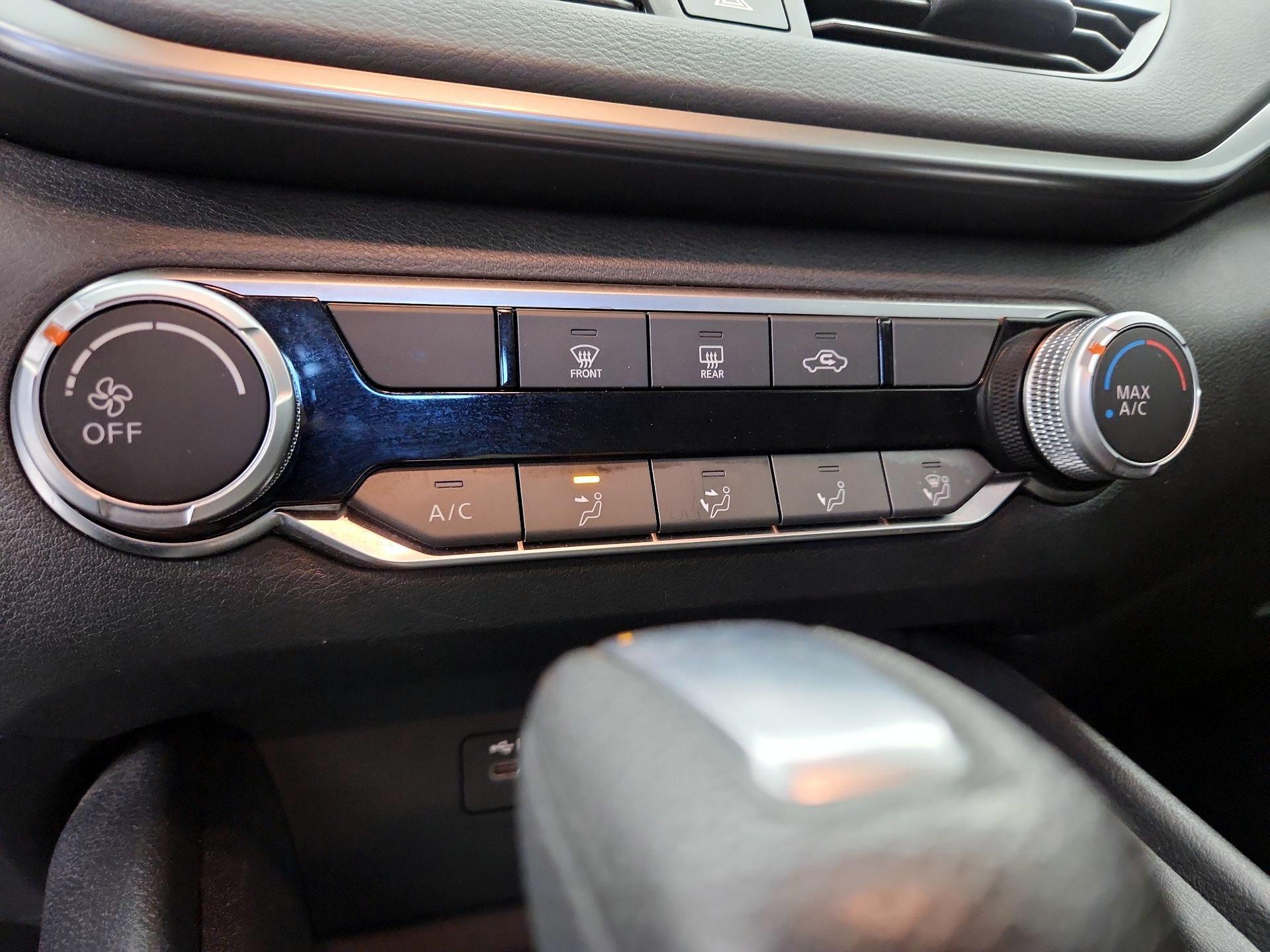 Thumbnail: 2022 Nissan Altima - 16