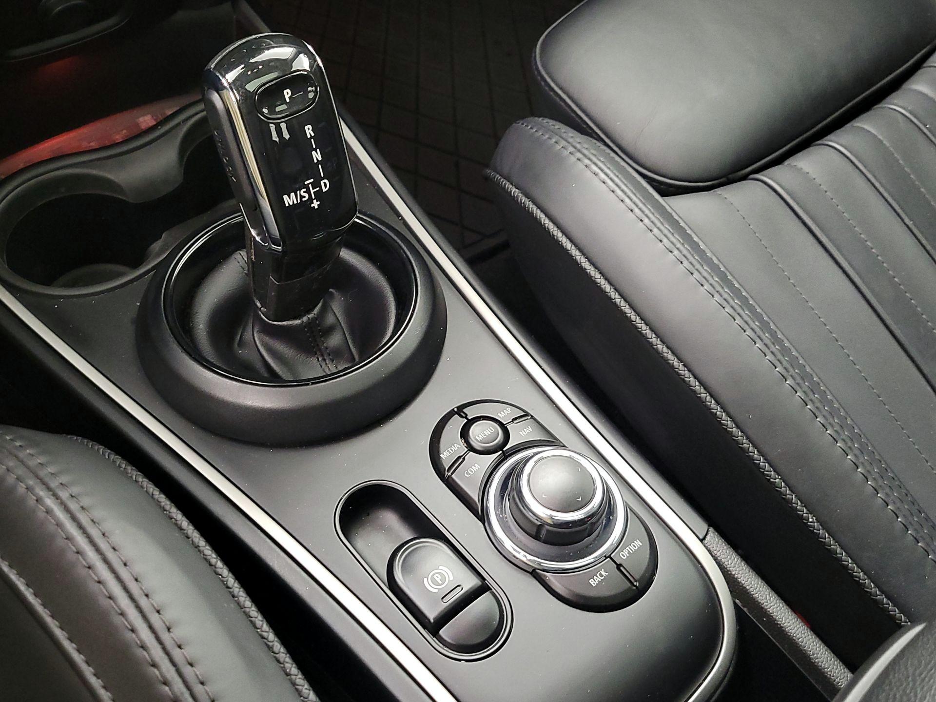 Thumbnail: 2022 MINI Cooper Countryman - 18