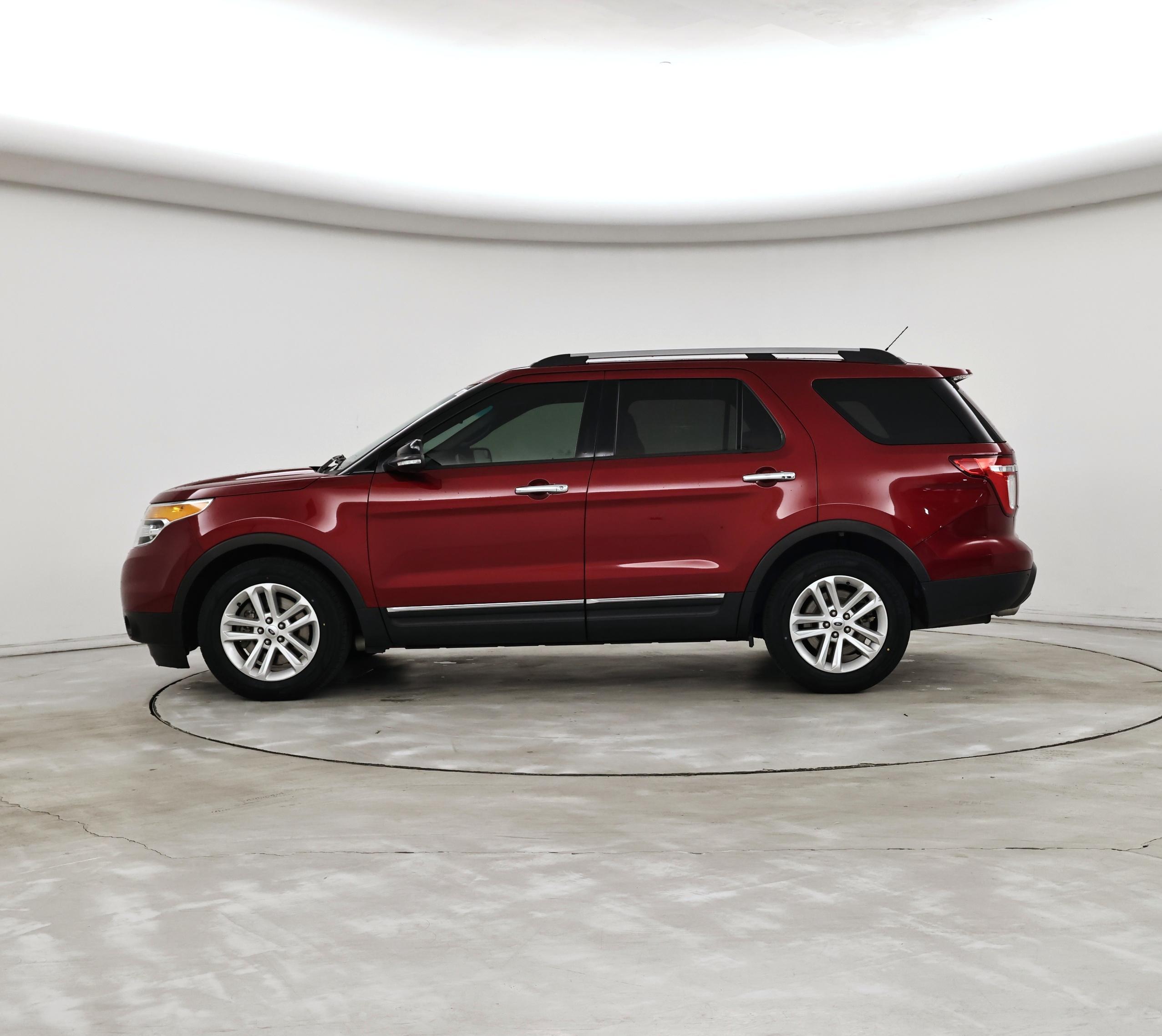 Thumbnail: 2015 Ford Explorer - 3