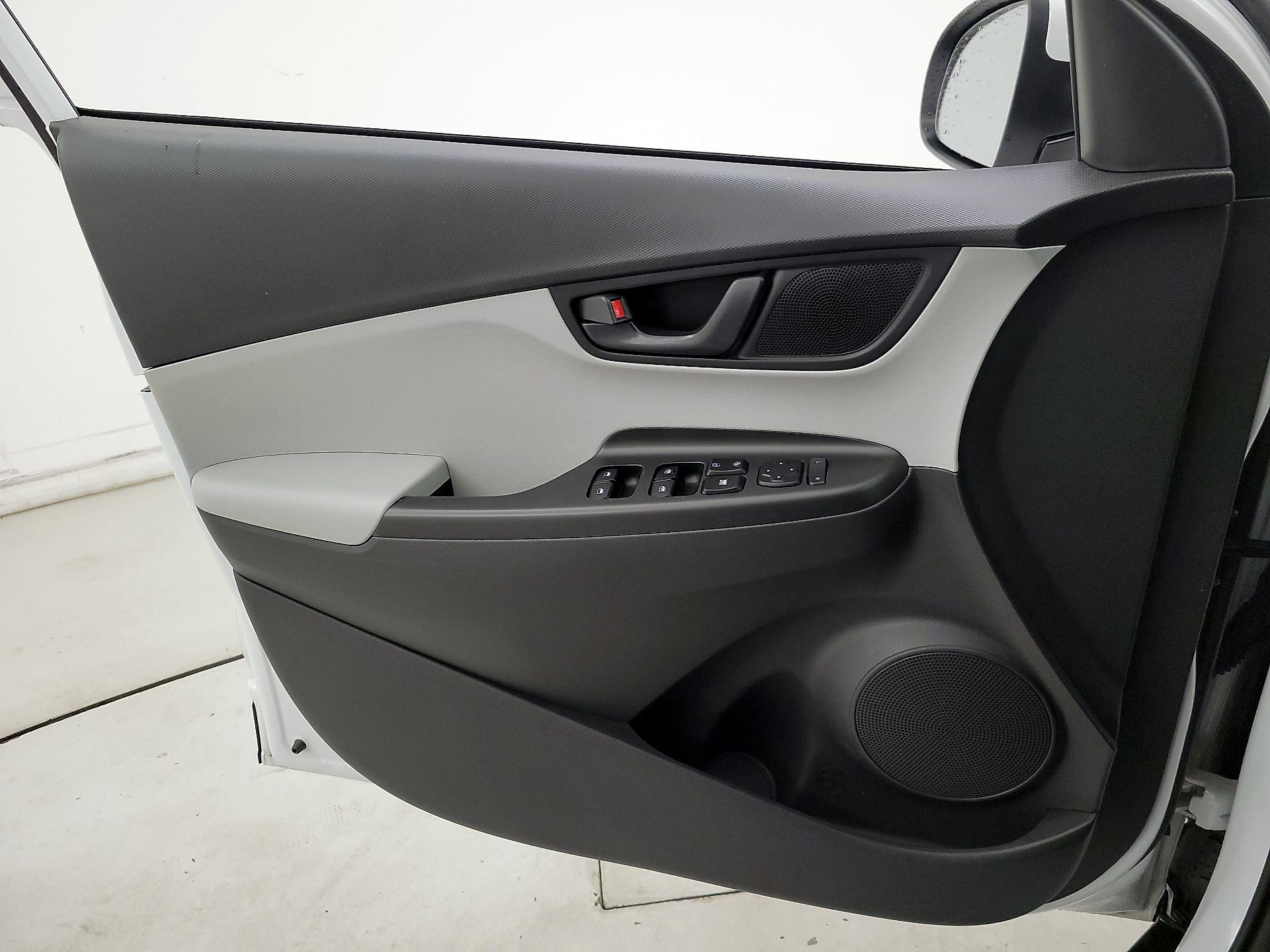 Thumbnail: 2023 Hyundai Kona - 12