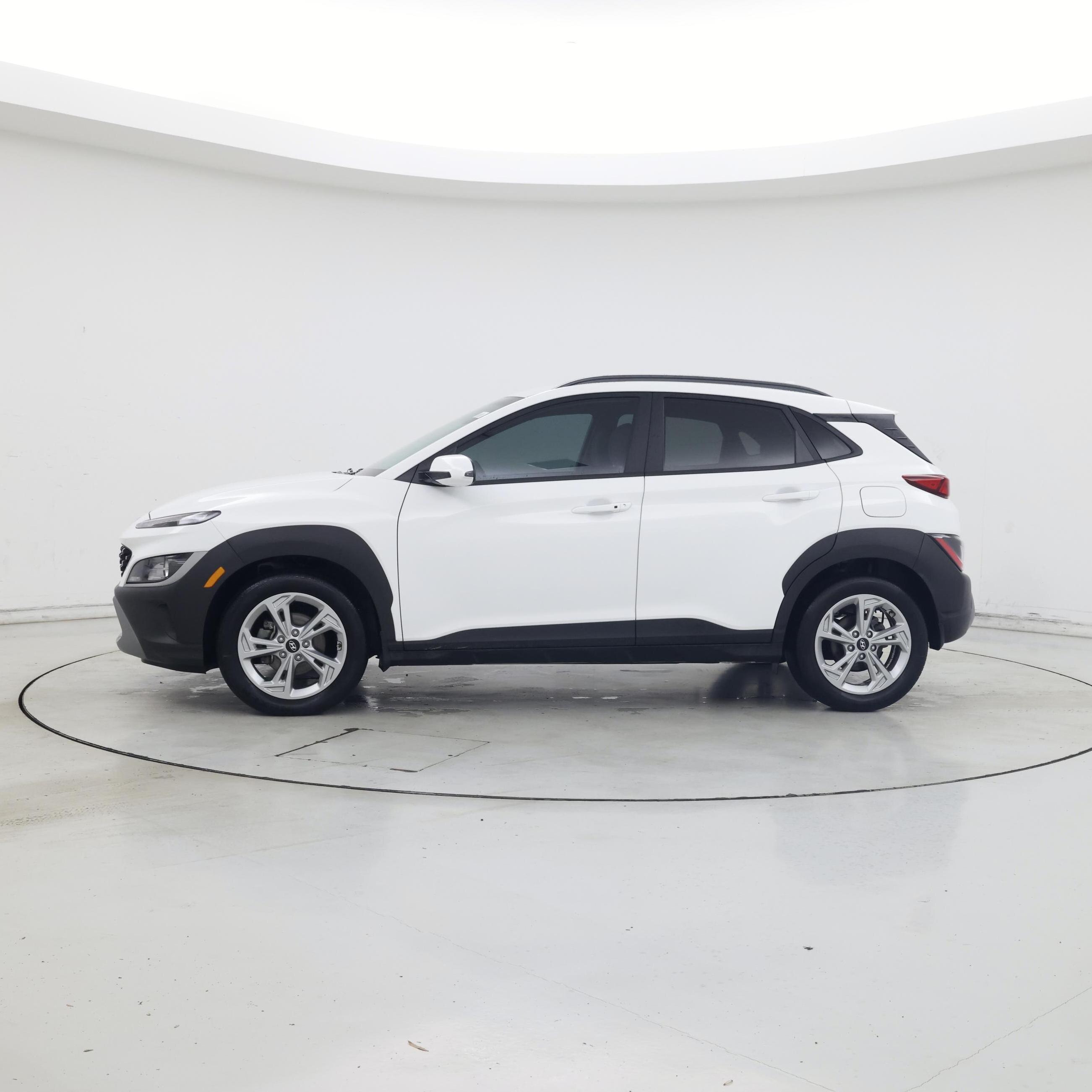 Thumbnail: 2023 Hyundai Kona - 3