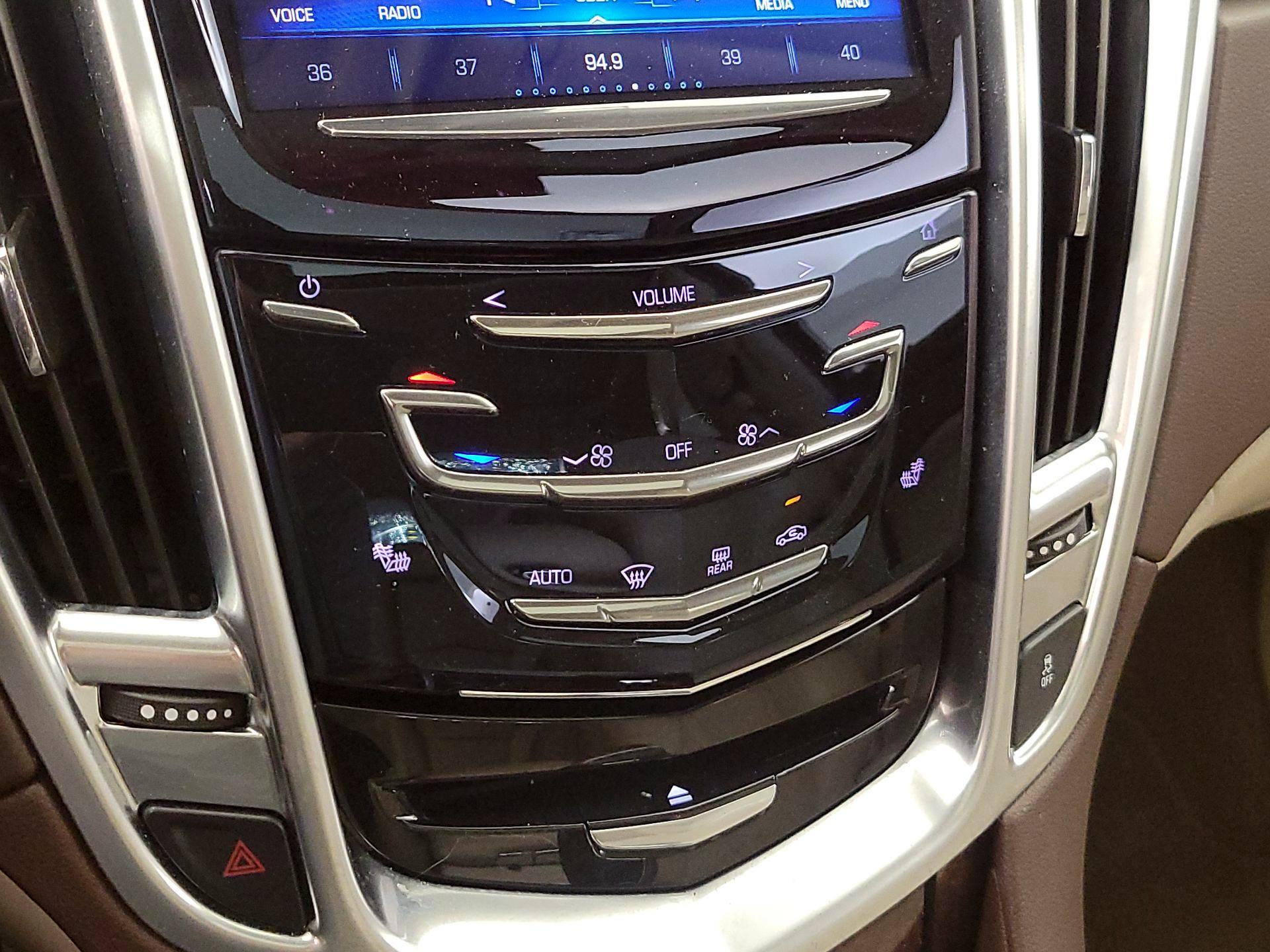 Thumbnail: 2016 Cadillac SRX - 17