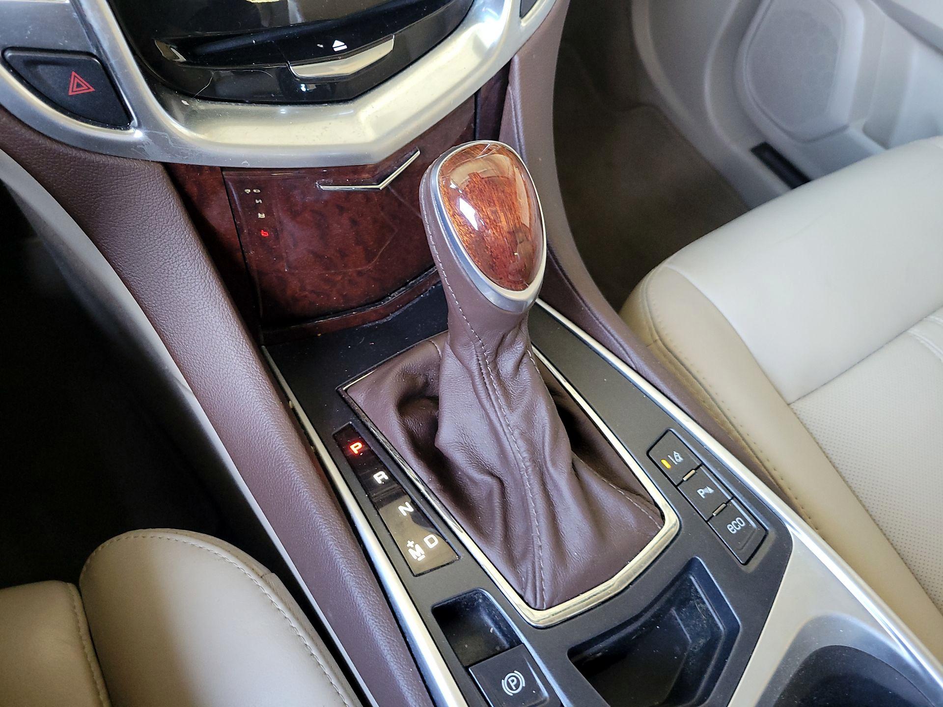 Thumbnail: 2016 Cadillac SRX - 18