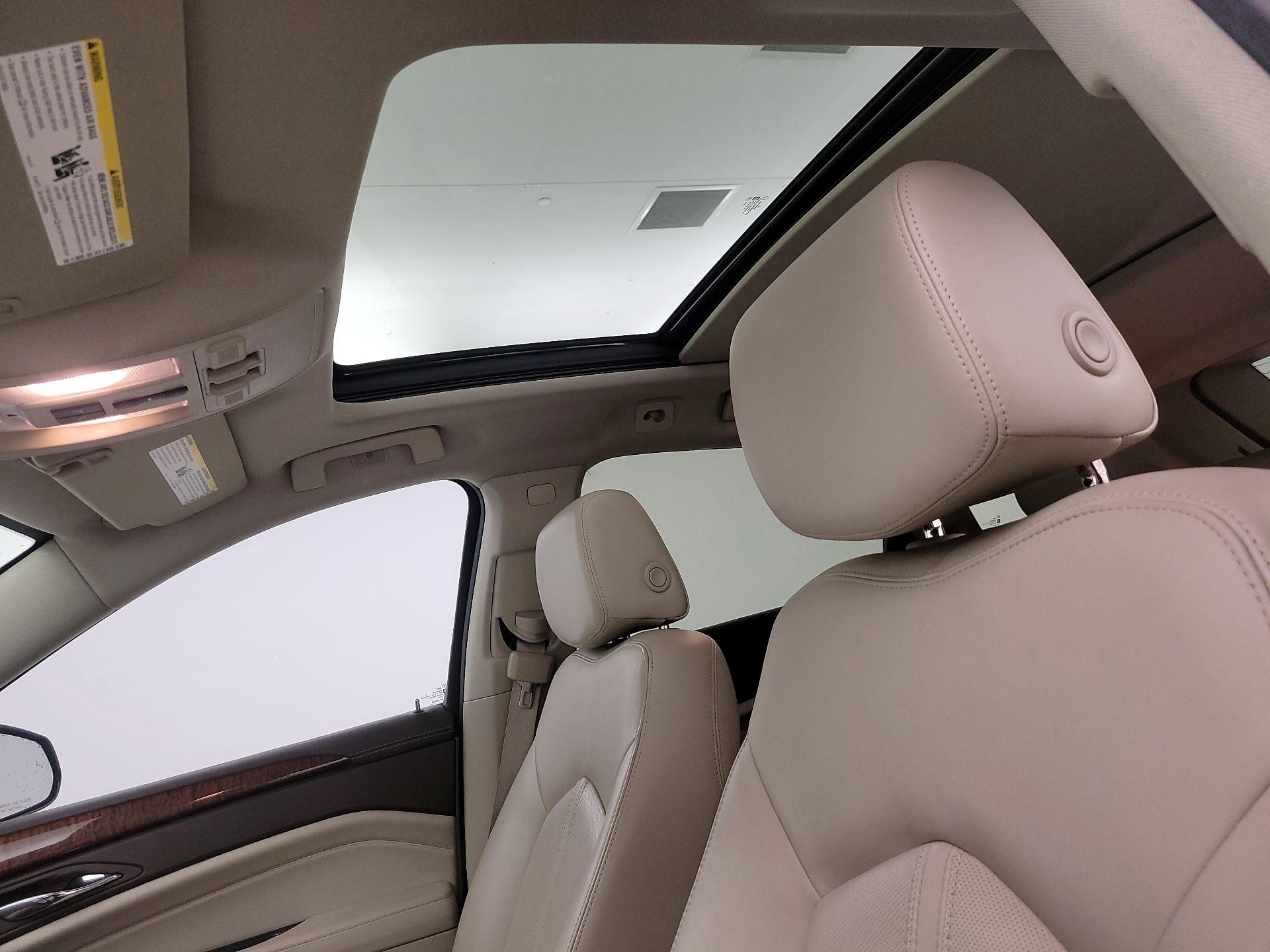 Thumbnail: 2016 Cadillac SRX - 20