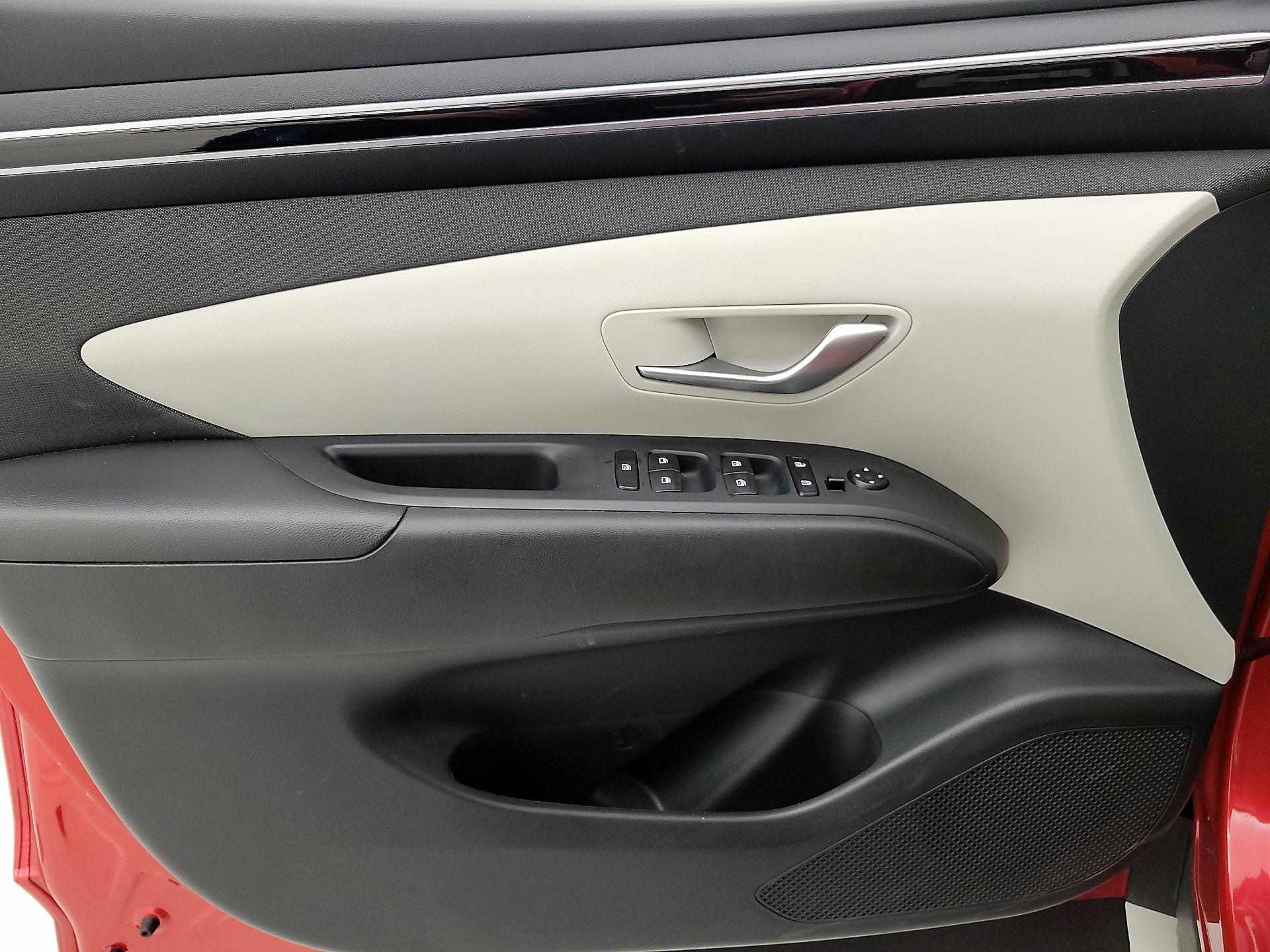 Thumbnail: 2023 Hyundai Tucson - 12