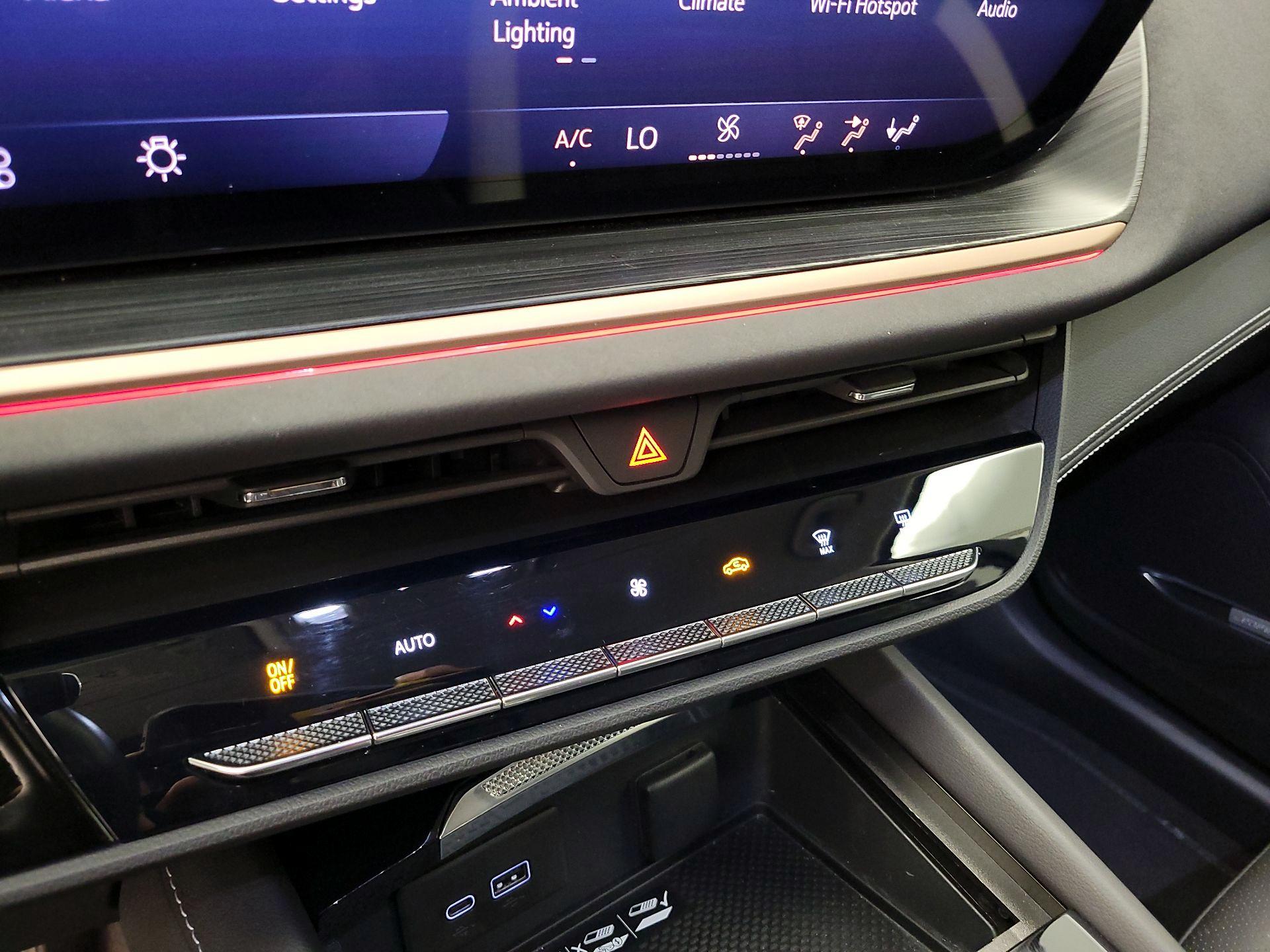 Thumbnail: 2025 Buick Envision - 16