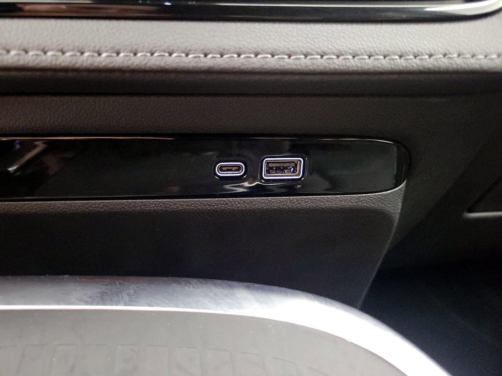 Thumbnail: 2025 Buick Enclave - 18