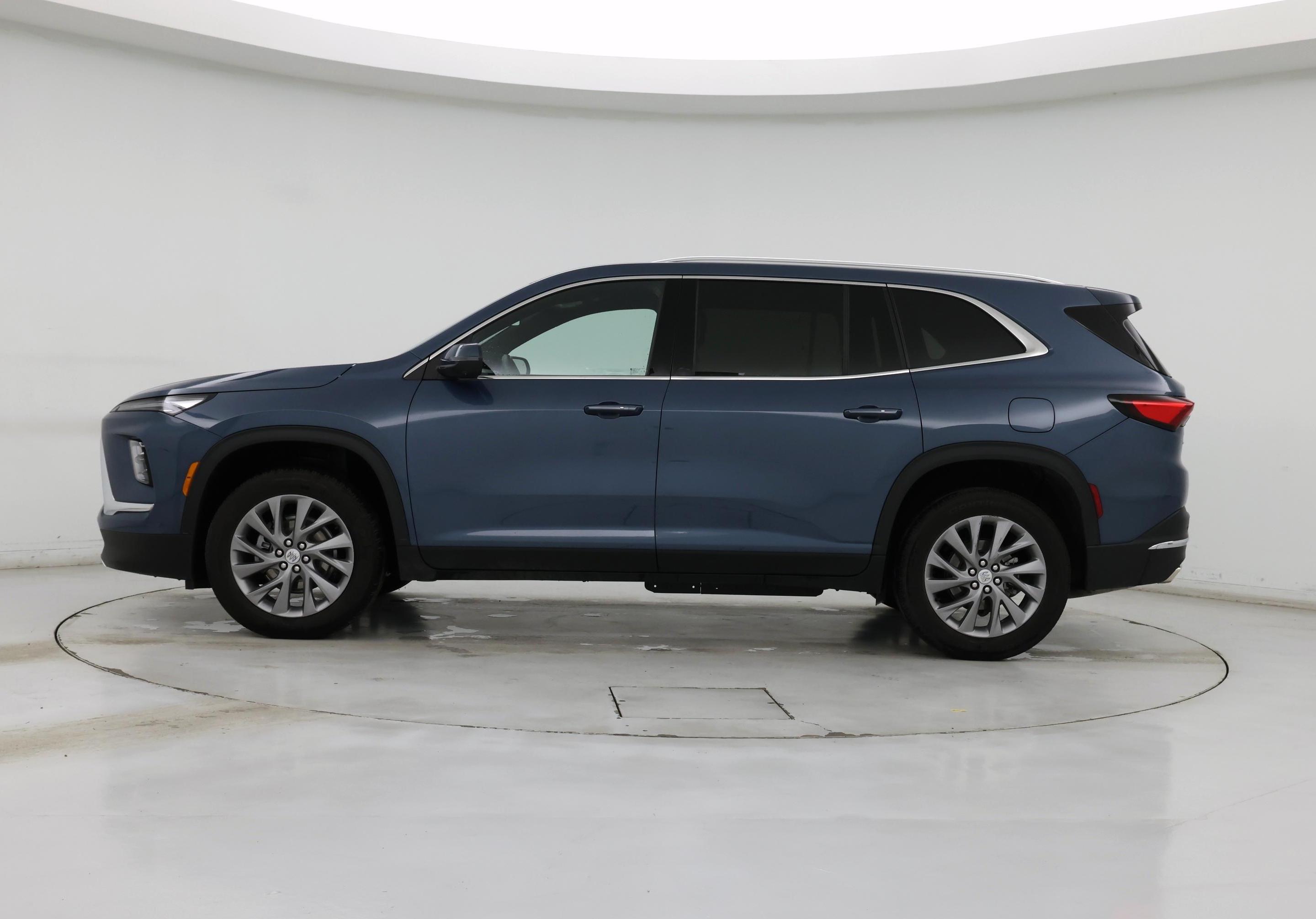 Thumbnail: 2025 Buick Enclave - 3