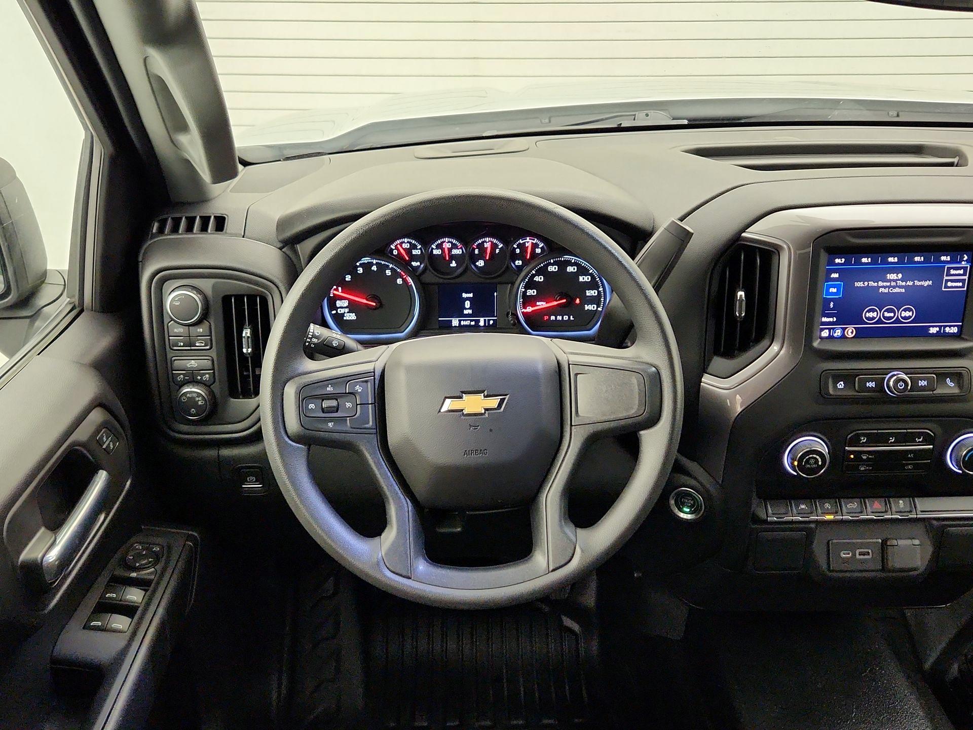 Thumbnail: 2022 Chevrolet Silverado 1500 - 10