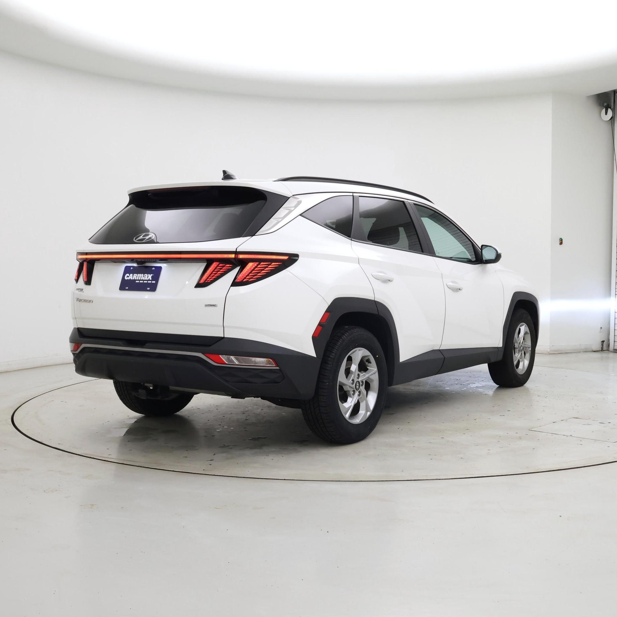 Thumbnail: 2023 Hyundai Tucson - 8