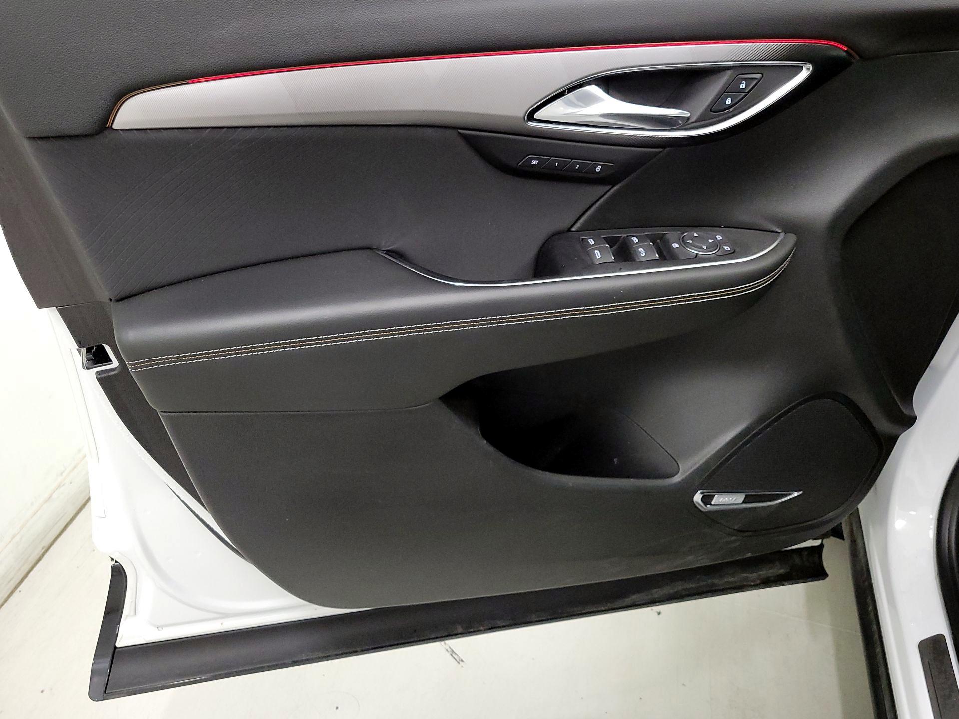 Thumbnail: 2025 Buick Envision - 12