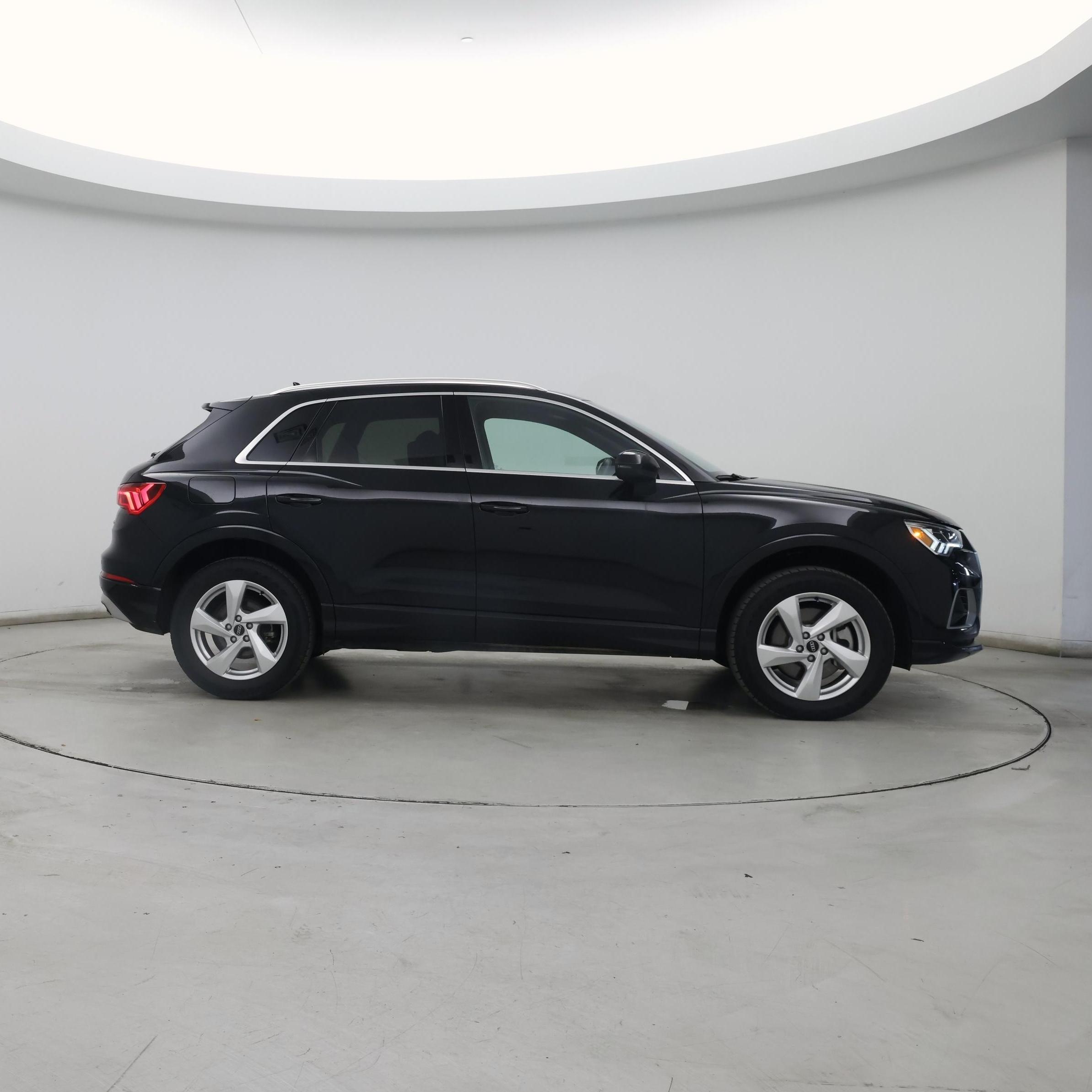 Thumbnail: 2022 Audi Q3 - 7