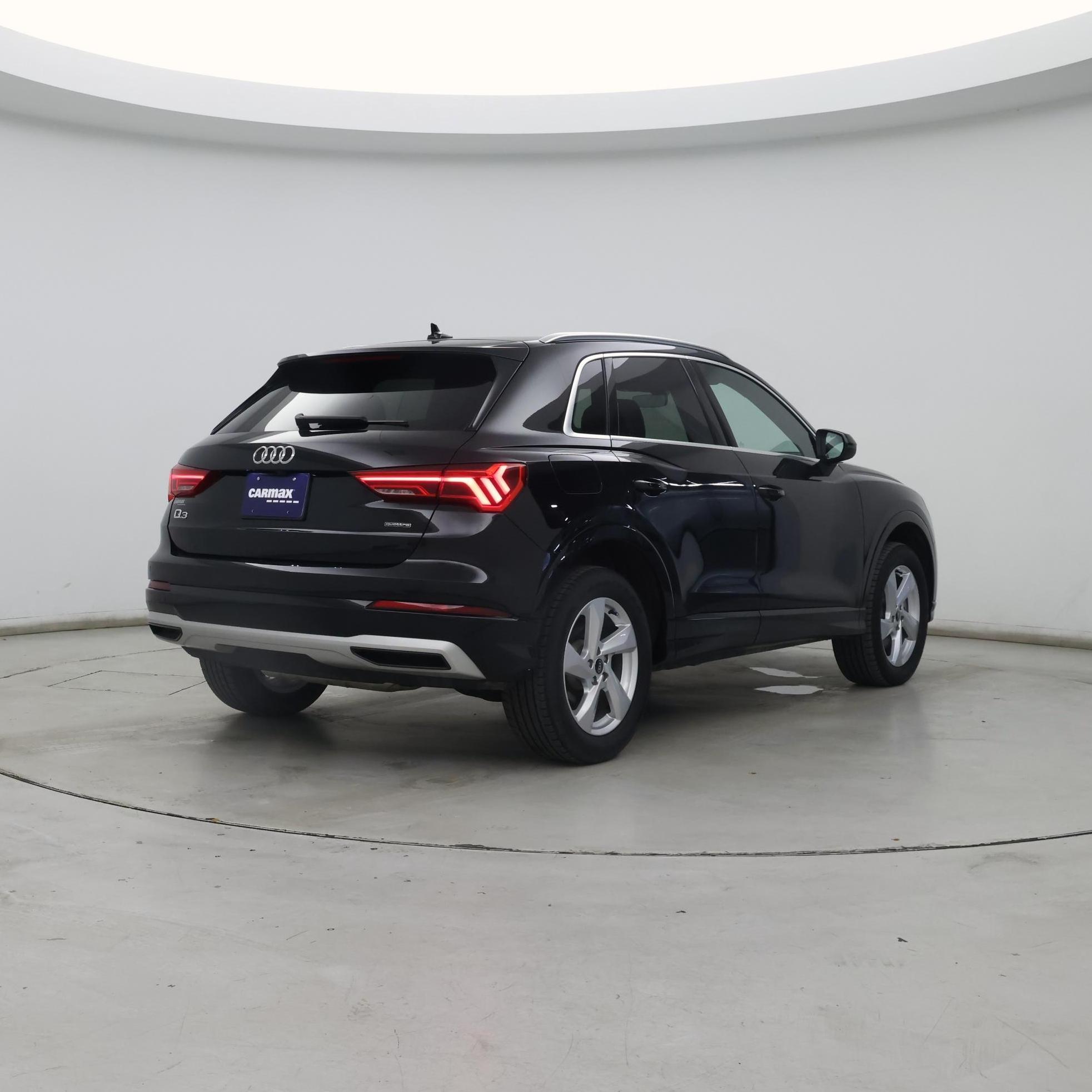 Thumbnail: 2022 Audi Q3 - 8