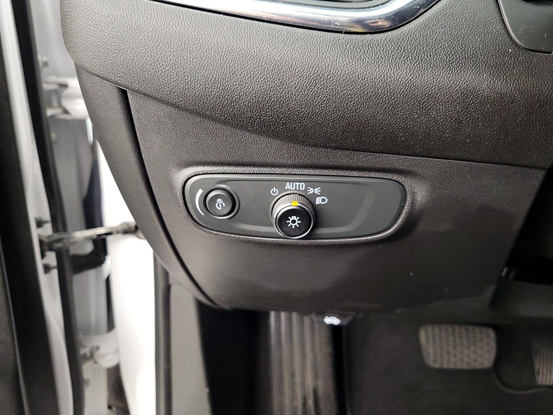 Thumbnail: 2023 Chevrolet Equinox - 13