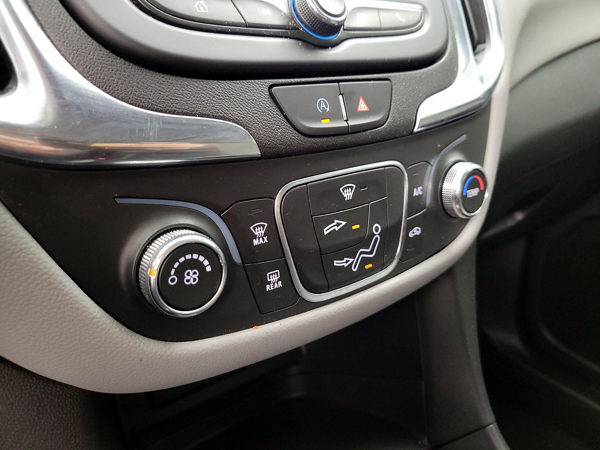 Thumbnail: 2023 Chevrolet Equinox - 16